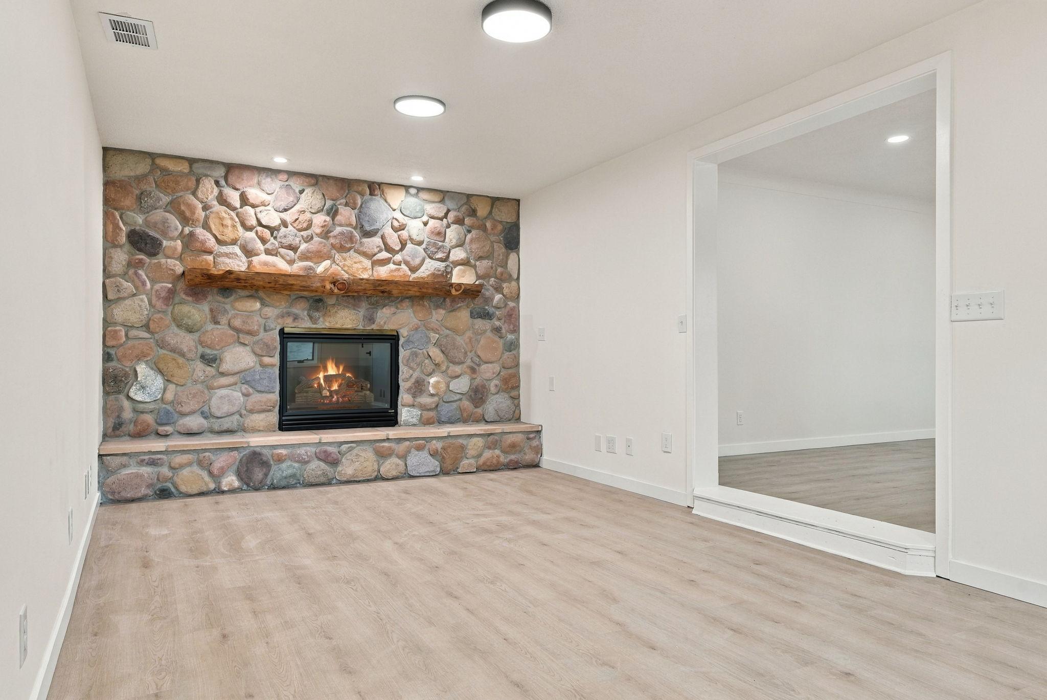 View of Residential at 1038 Larpenteur Avenue, Saint Paul MN 55113, Saint Paul (14 of 66) - Mike Wilen | Minnesota Team Real Estate