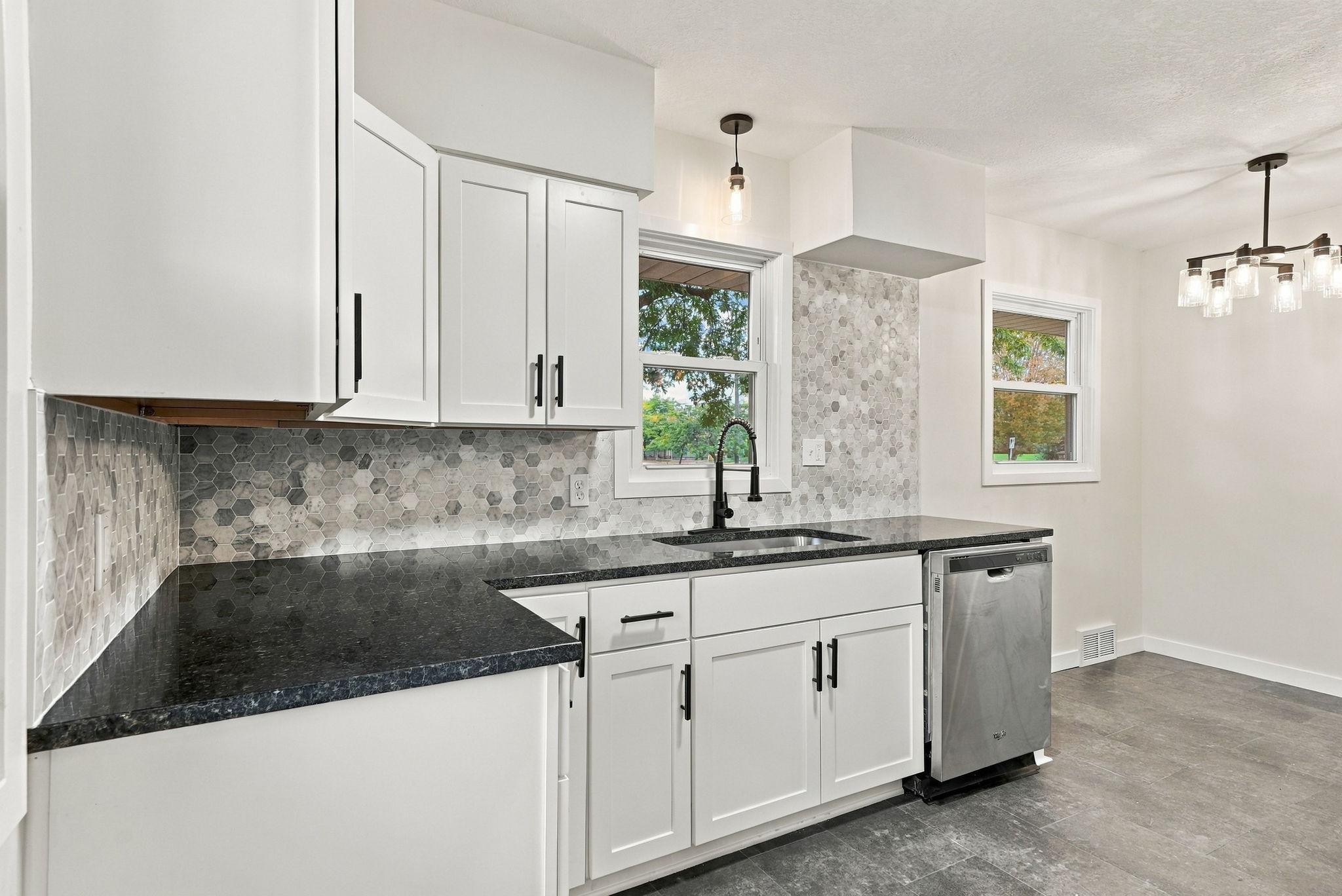 View of Residential at 1038 Larpenteur Avenue, Saint Paul MN 55113, Saint Paul (27 of 66) - Mike Wilen | Minnesota Team Real Estate