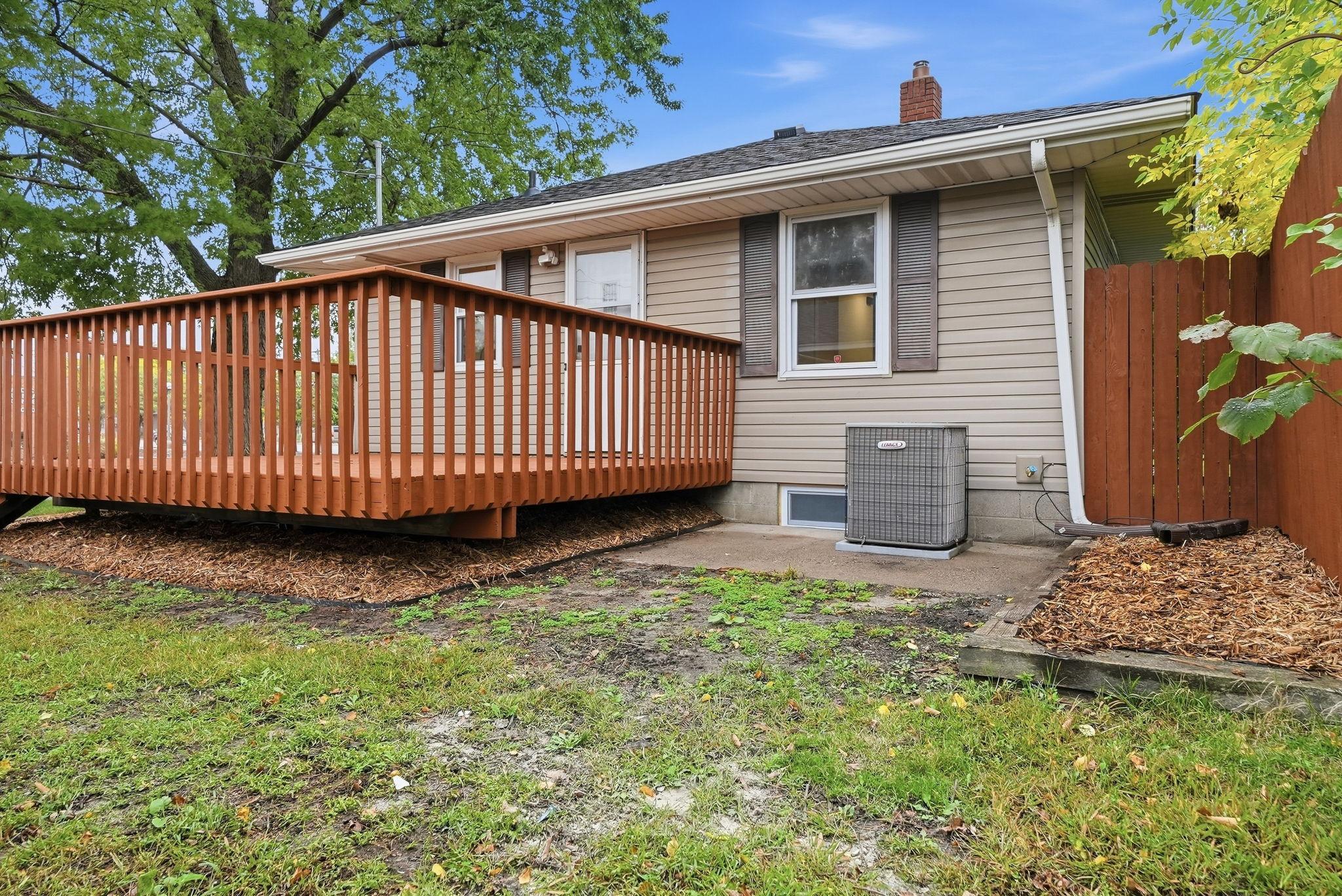 View of Residential at 1038 Larpenteur Avenue, Saint Paul MN 55113, Saint Paul (61 of 66) - Mike Wilen | Minnesota Team Real Estate
