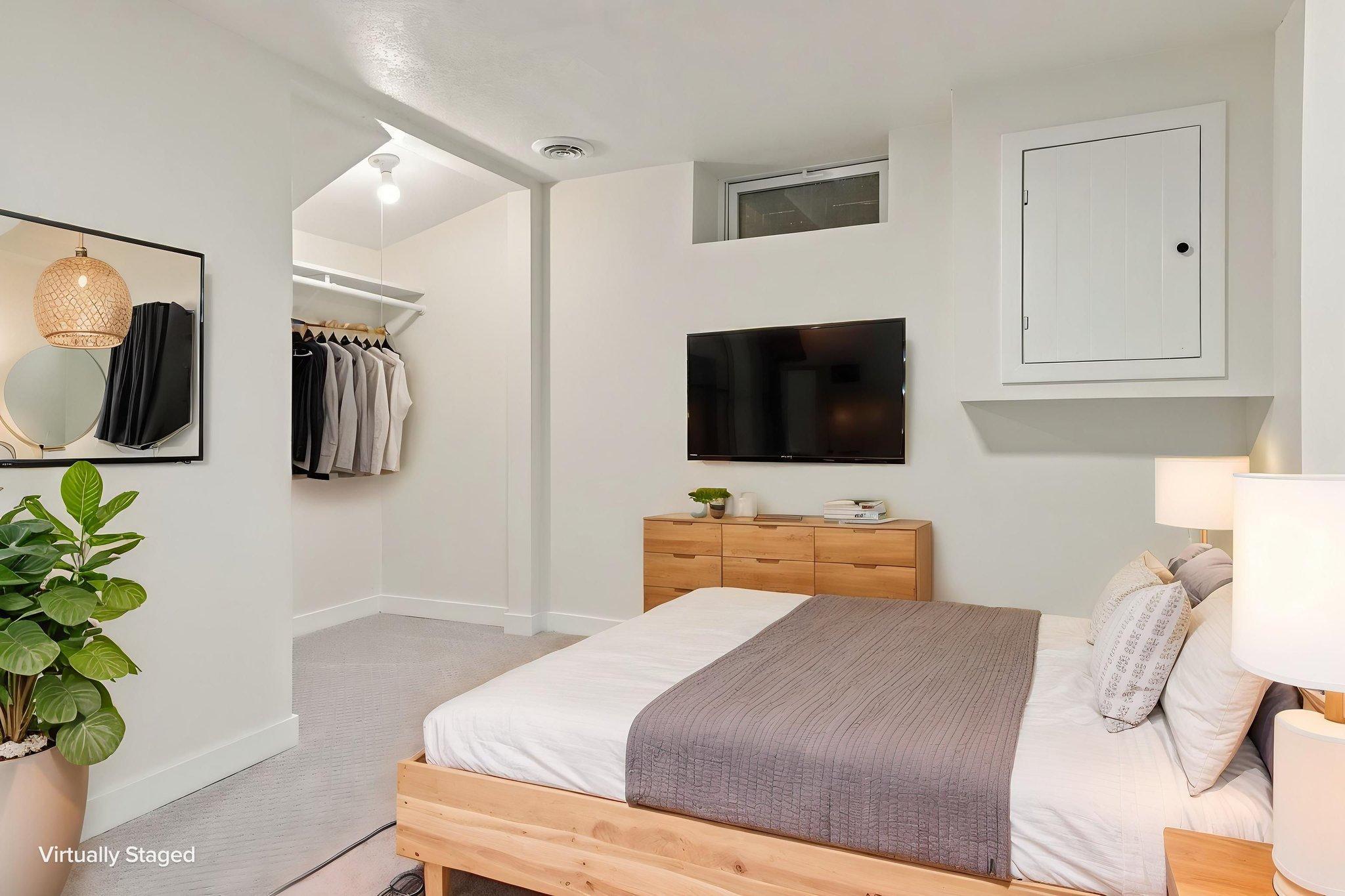 View of Residential at 1038 Larpenteur Avenue, Saint Paul MN 55113, Saint Paul (57 of 66) - Mike Wilen | Minnesota Team Real Estate