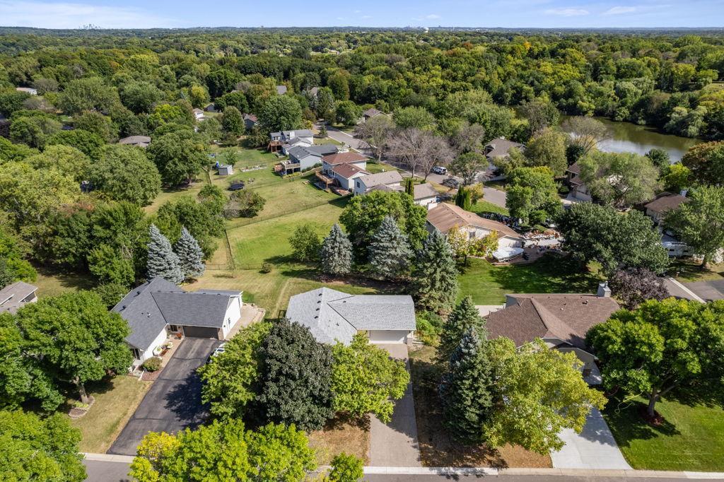 View of Residential at 7291 Conestoga Court, Chanhassen MN 55317, Chanhassen (34 of 37) - Mike Wilen | Minnesota Team Real Estate