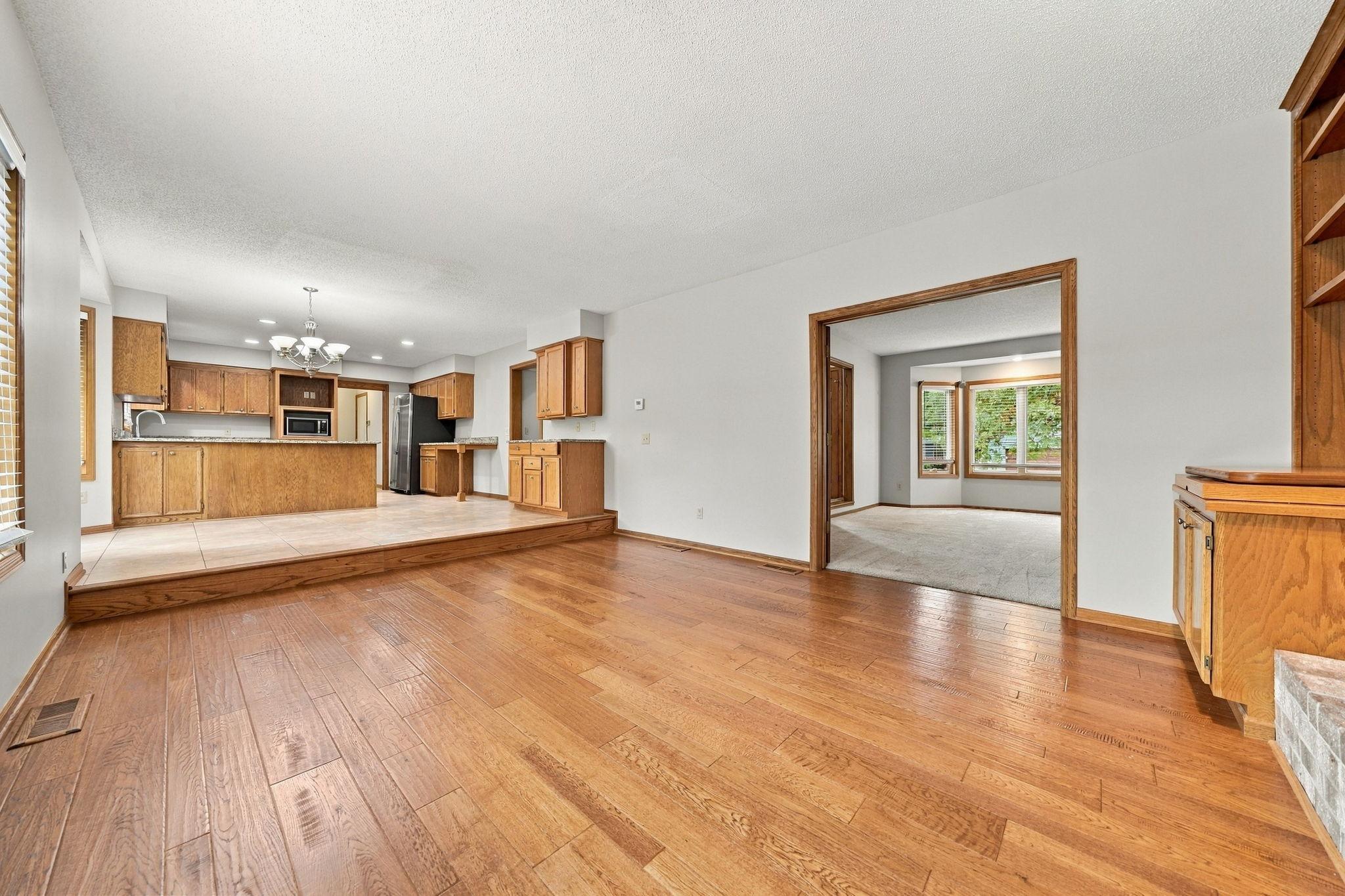View of Residential at 13610 Georgia Drive, Apple Valley MN 55124, Apple Valley (22 of 81) - Mike Wilen | Minnesota Team Real Estate