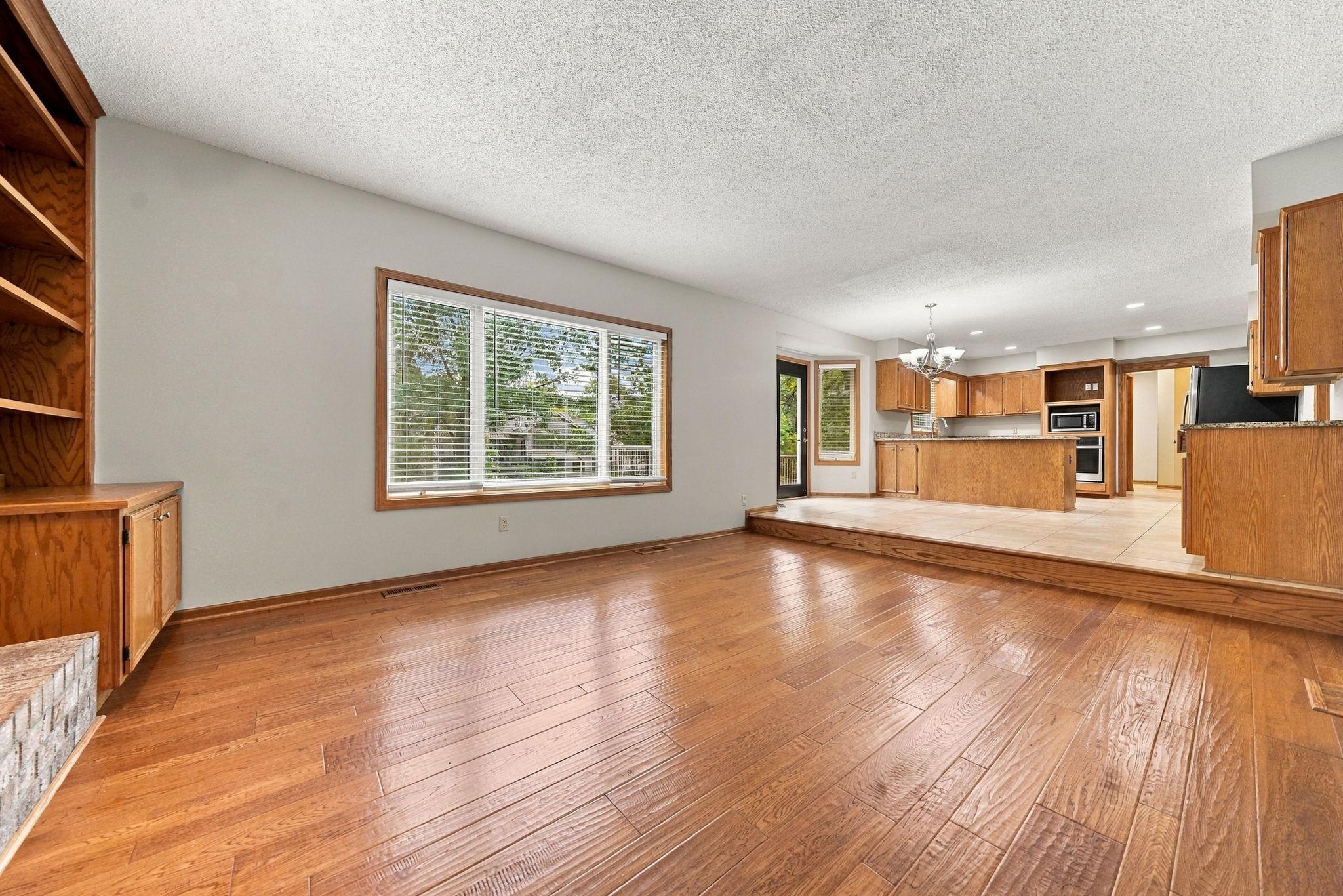 View of Residential at 13610 Georgia Drive, Apple Valley MN 55124, Apple Valley (19 of 81) - Mike Wilen | Minnesota Team Real Estate