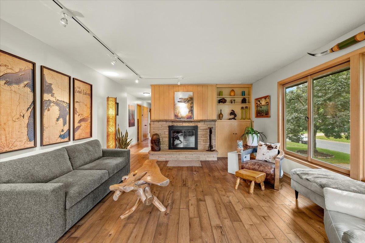 View of Residential at 140 Brunswick Avenue, Golden Valley MN 55416, Golden Valley (6 of 41) - Mike Wilen | Minnesota Team Real Estate
