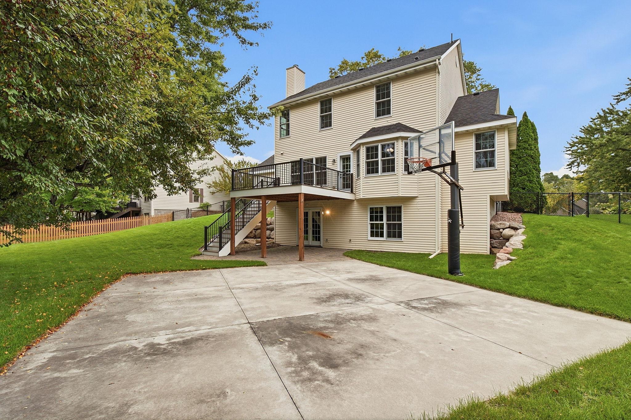 View of Residential at 12645 Durango Place, Apple Valley MN 55124, Apple Valley (19 of 32) - Mike Wilen | Minnesota Team Real Estate