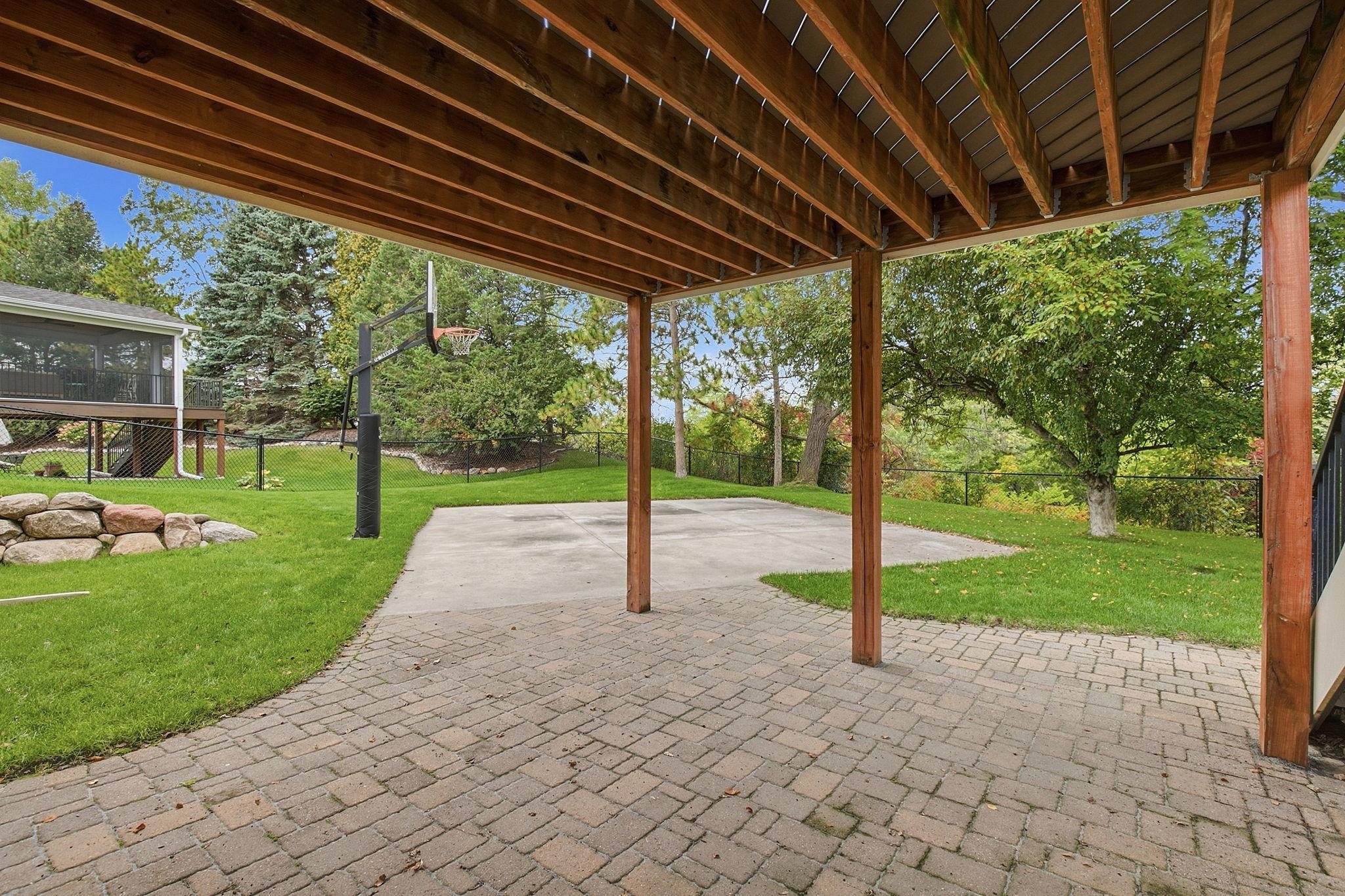 View of Residential at 12645 Durango Place, Apple Valley MN 55124, Apple Valley (28 of 32) - Mike Wilen | Minnesota Team Real Estate