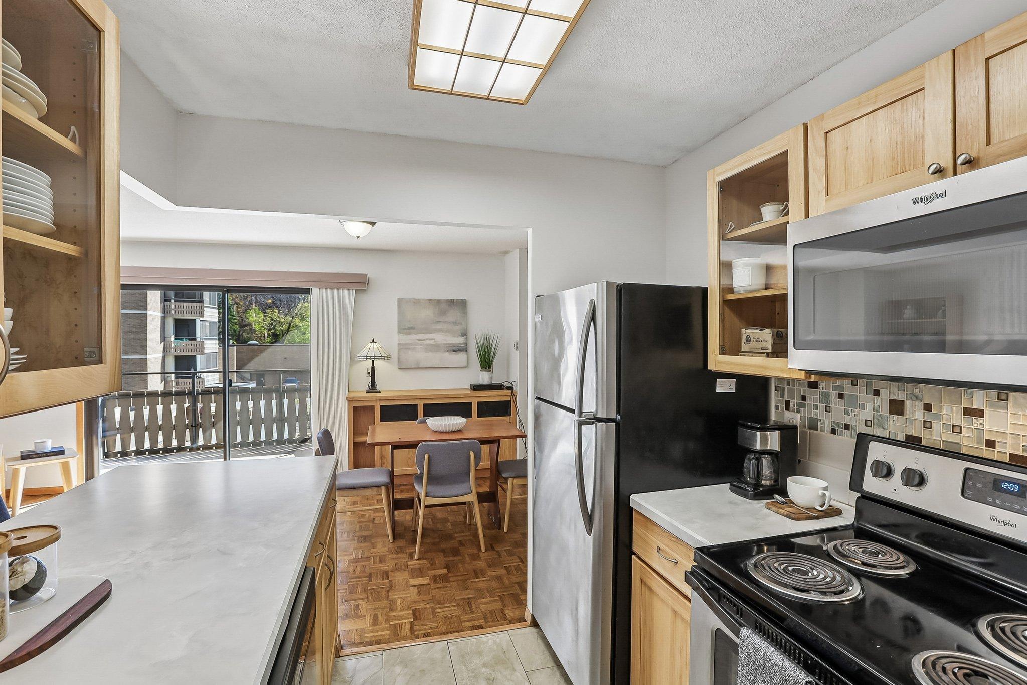 View of Residential at 410 Groveland Avenue #305, Minneapolis MN 55403, Minneapolis (11 of 41) - Mike Wilen | Minnesota Team Real Estate