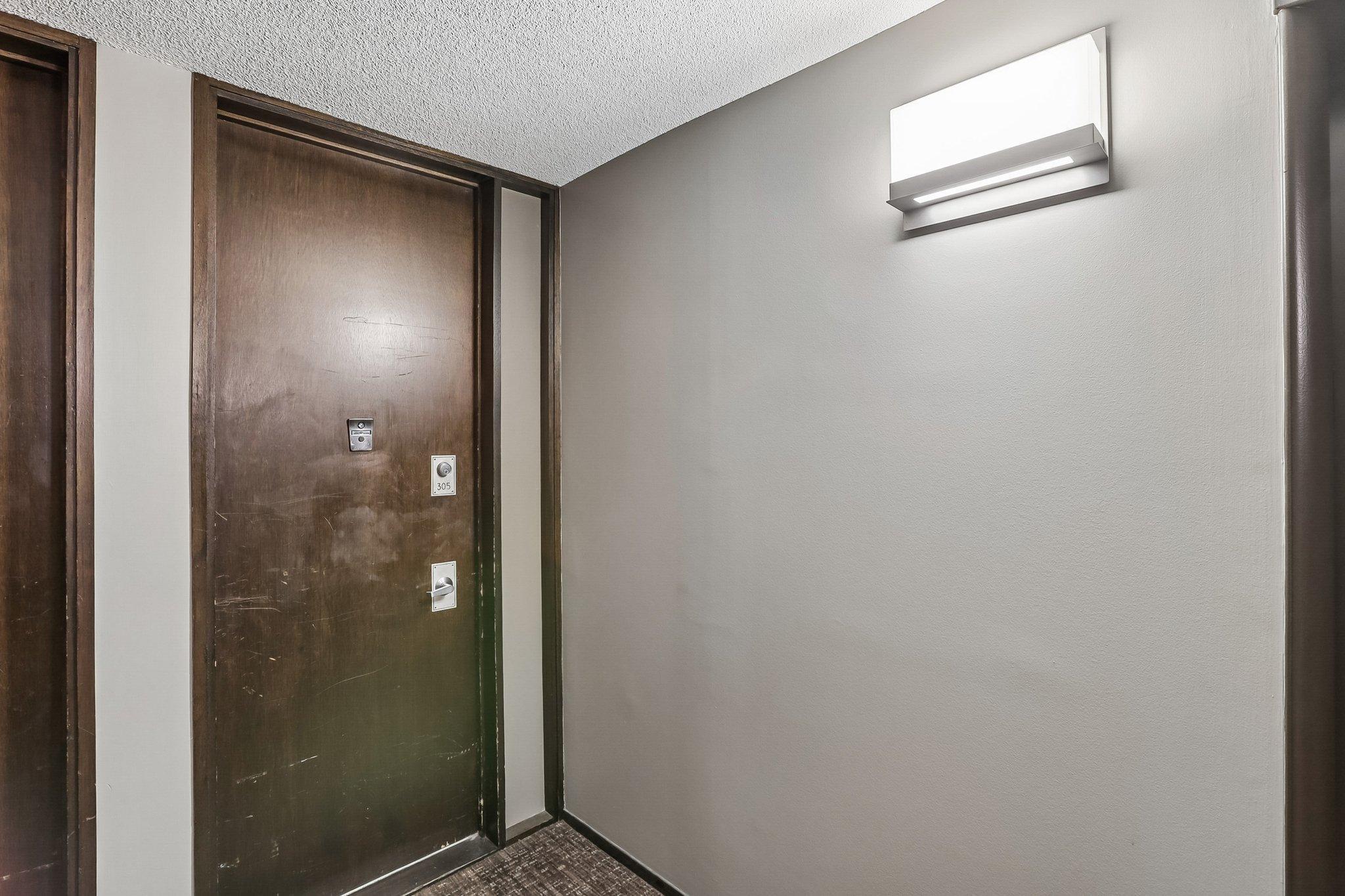 View of Residential at 410 Groveland Avenue #305, Minneapolis MN 55403, Minneapolis (22 of 41) - Mike Wilen | Minnesota Team Real Estate
