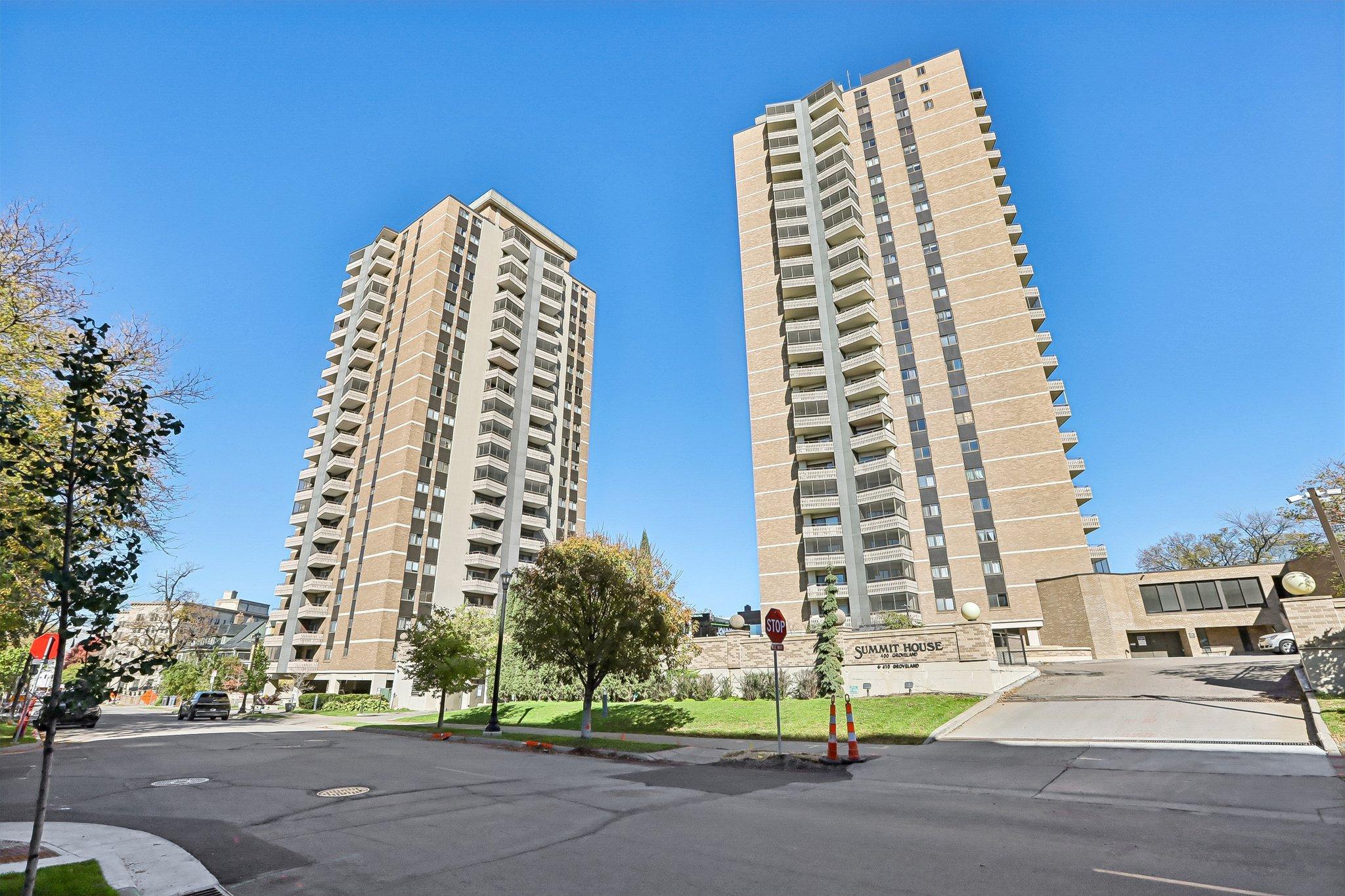 View of Residential at 410 Groveland Avenue #305, Minneapolis MN 55403, Minneapolis (41 of 41) - Mike Wilen | Minnesota Team Real Estate