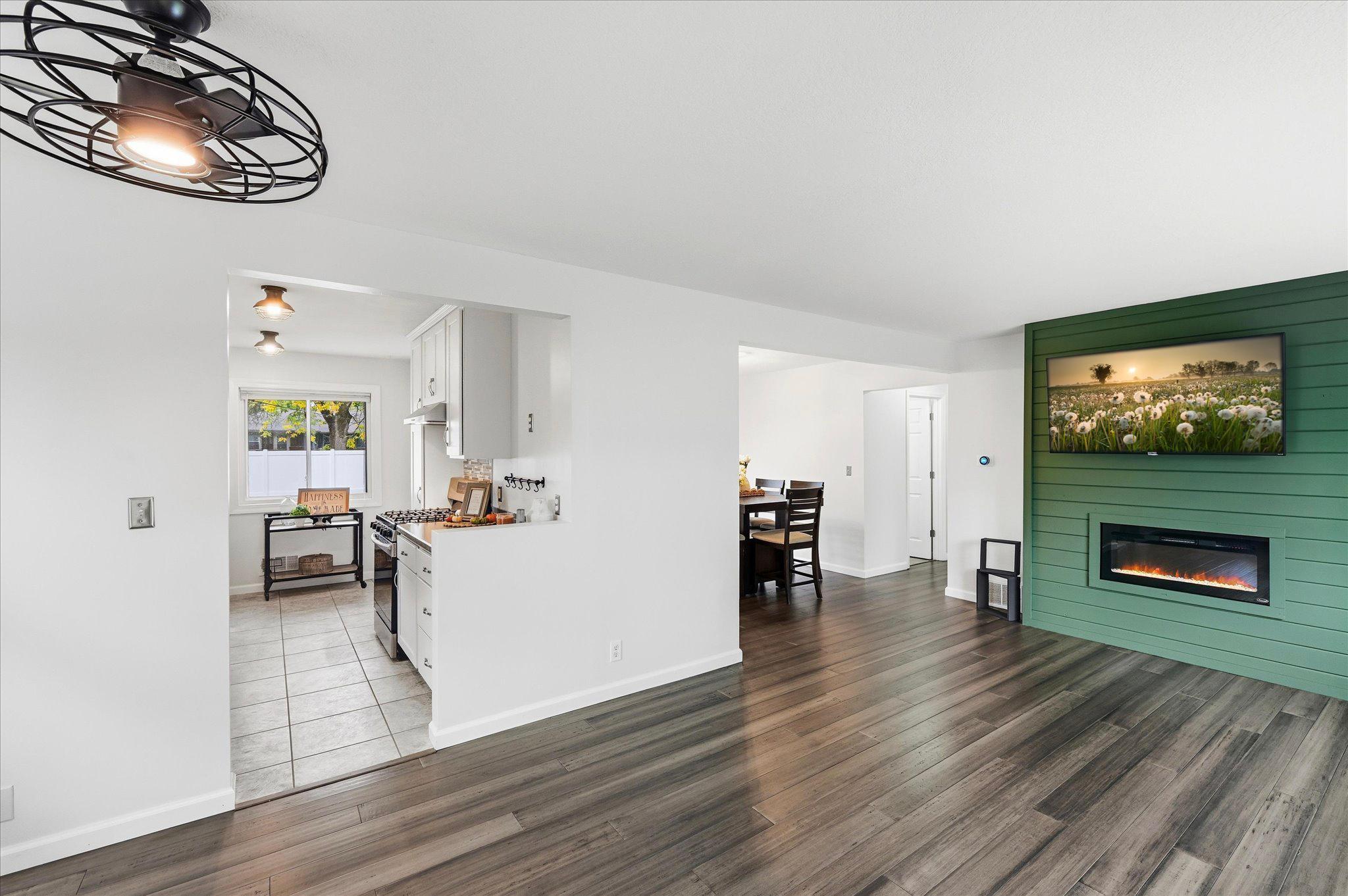 View of Residential at 9228 Washington Street, Blaine MN 55434, Blaine (26 of 53) - Mike Wilen | Minnesota Team Real Estate