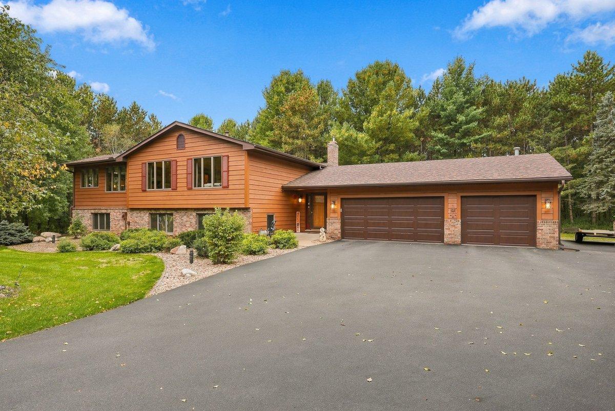 View of Residential at 10180 Perkins Avenue, Stillwater MN 55082, Stillwater (5 of 38) - Mike Wilen | Minnesota Team Real Estate