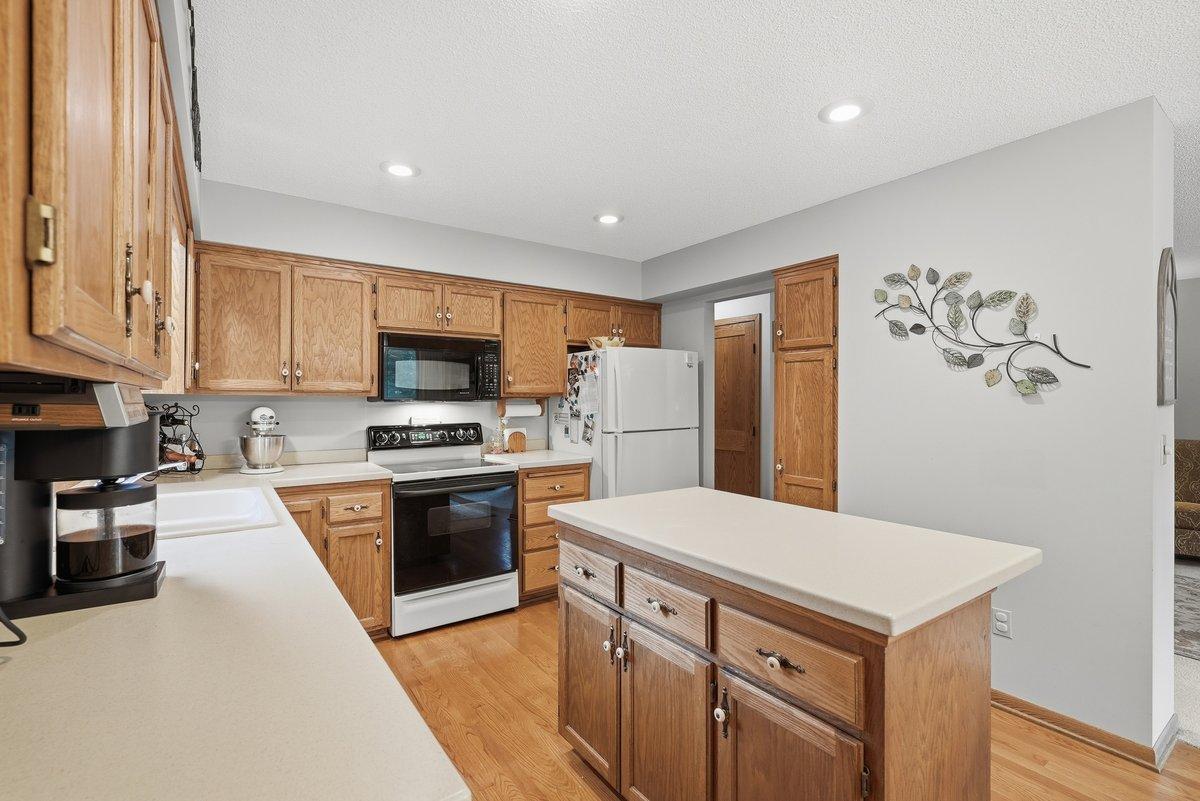View of Residential at 10180 Perkins Avenue, Stillwater MN 55082, Stillwater (12 of 38) - Mike Wilen | Minnesota Team Real Estate