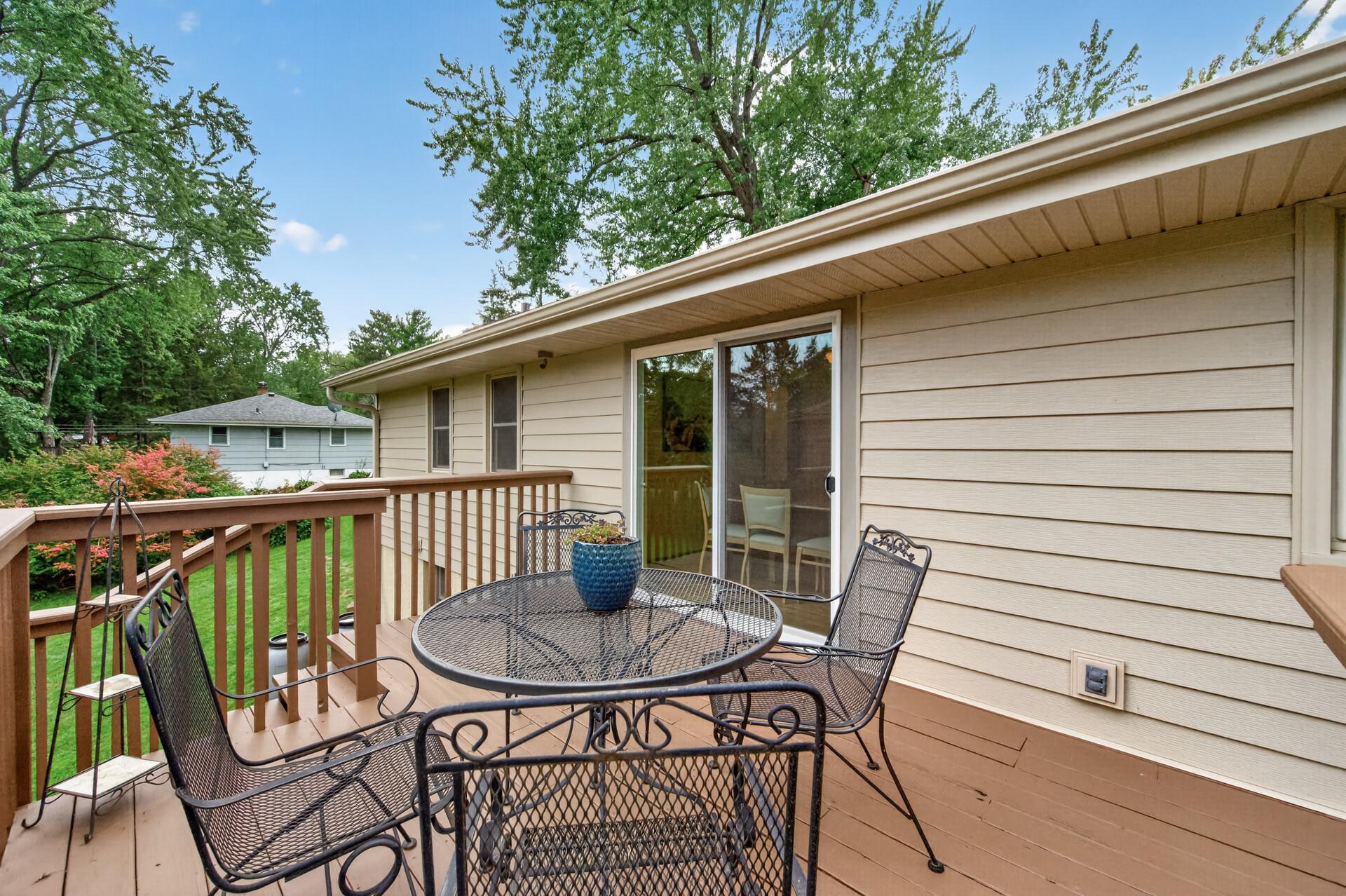 View of Residential at 13819 Bellevue Drive, Minnetonka MN 55345, Minnetonka (39 of 45) - Mike Wilen | Minnesota Team Real Estate