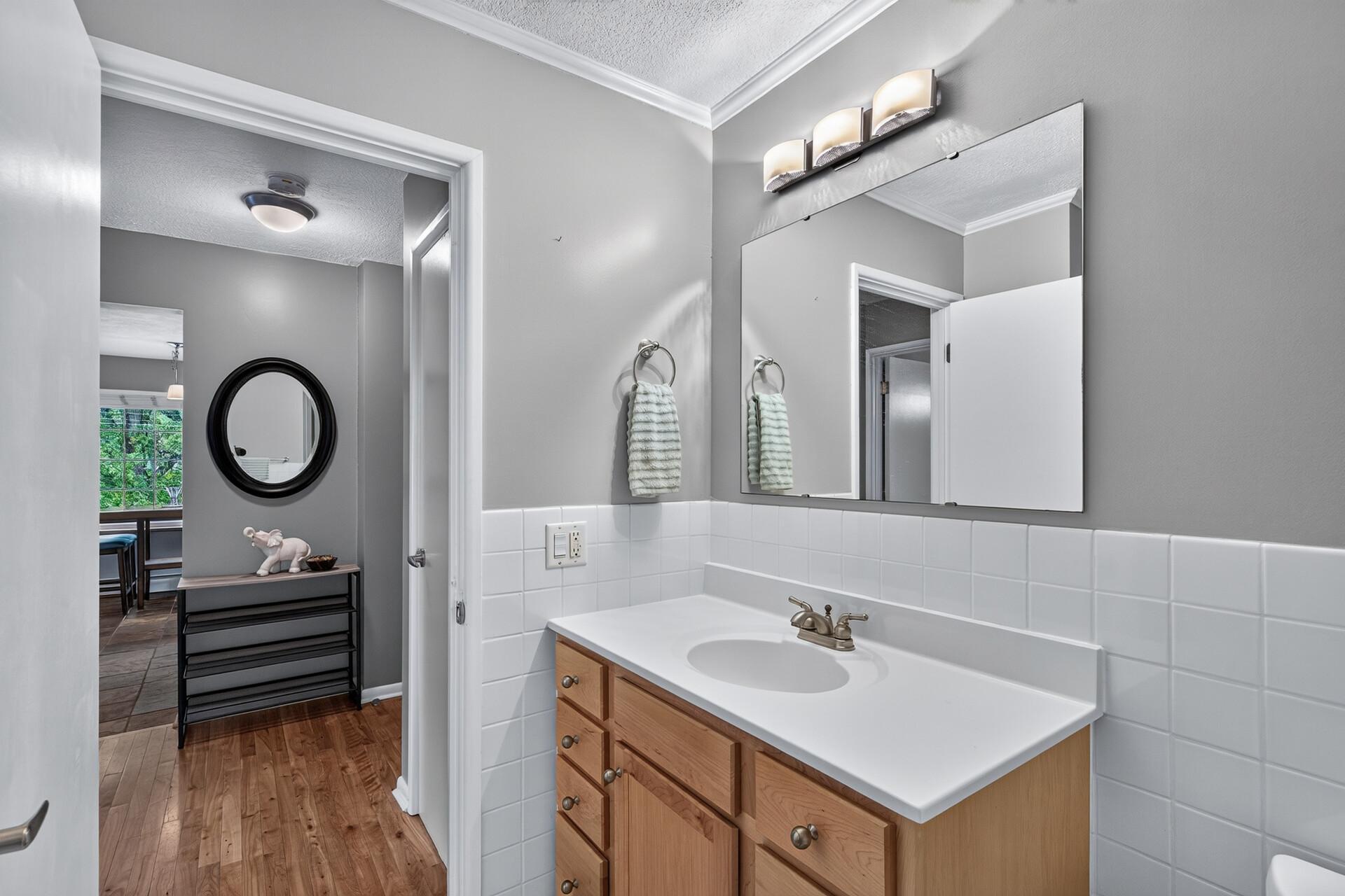 View of Residential at 3844 Nicollet Avenue #305, Minneapolis MN 55409, Minneapolis (16 of 30) - Mike Wilen | Minnesota Team Real Estate