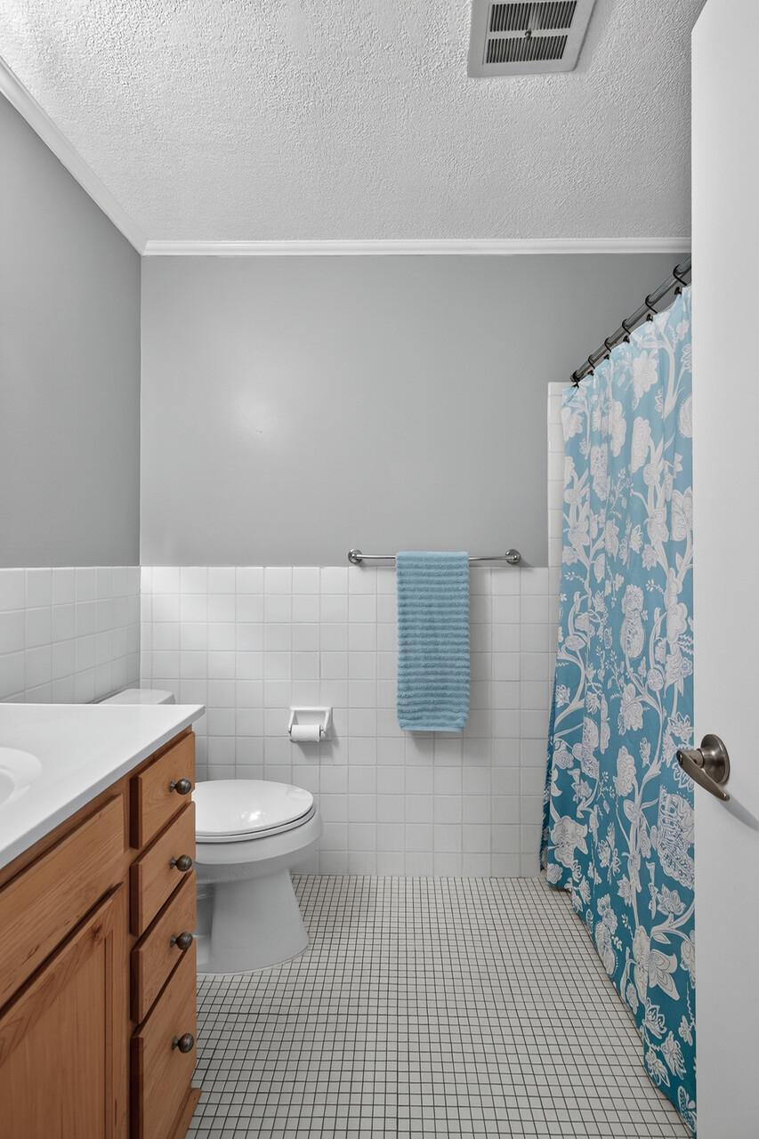 View of Residential at 3844 Nicollet Avenue #305, Minneapolis MN 55409, Minneapolis (15 of 30) - Mike Wilen | Minnesota Team Real Estate