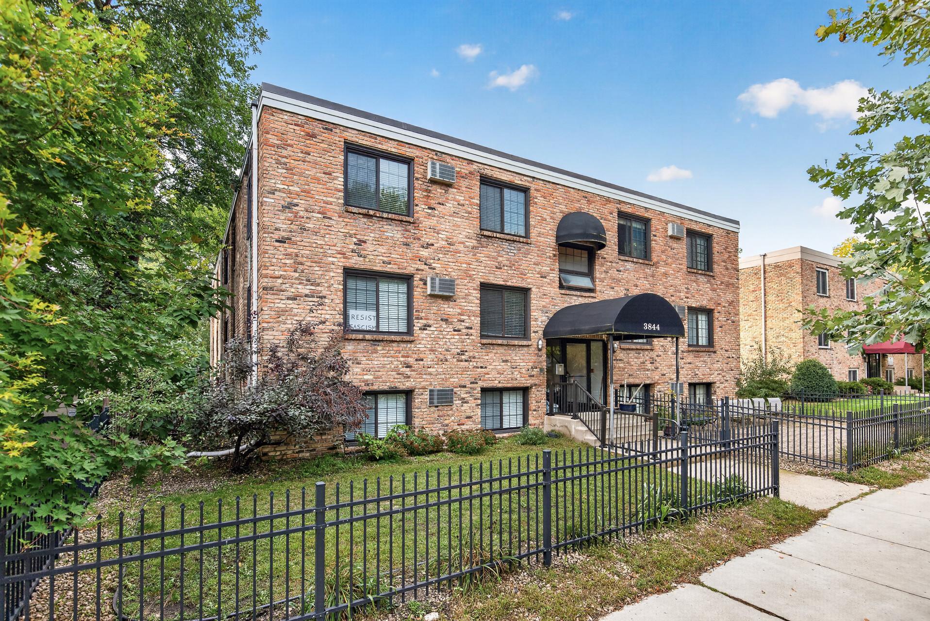 View of Residential at 3844 Nicollet Avenue #305, Minneapolis MN 55409, Minneapolis (28 of 30) - Mike Wilen | Minnesota Team Real Estate