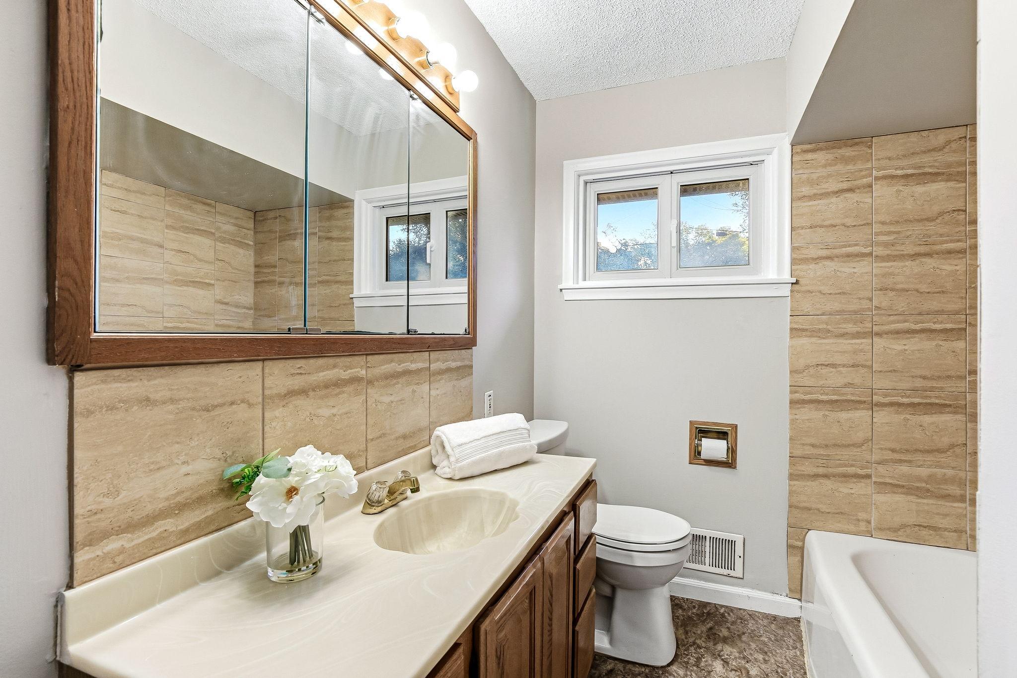 View of Residential at 4407 Washington Street, Columbia Heights MN 55421, Columbia Heights (15 of 29) - Mike Wilen | Minnesota Team Real Estate