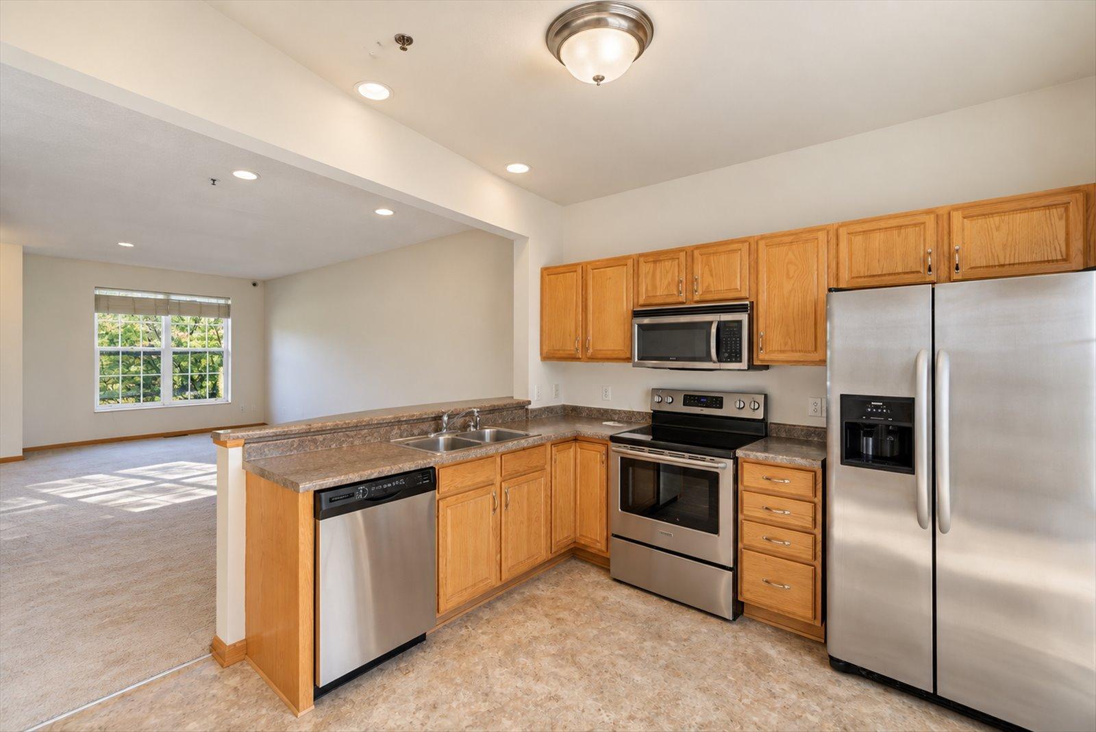 View of Residential at 903 8th Avenue, Minneapolis MN 55411, Minneapolis (17 of 50) - Mike Wilen | Minnesota Team Real Estate