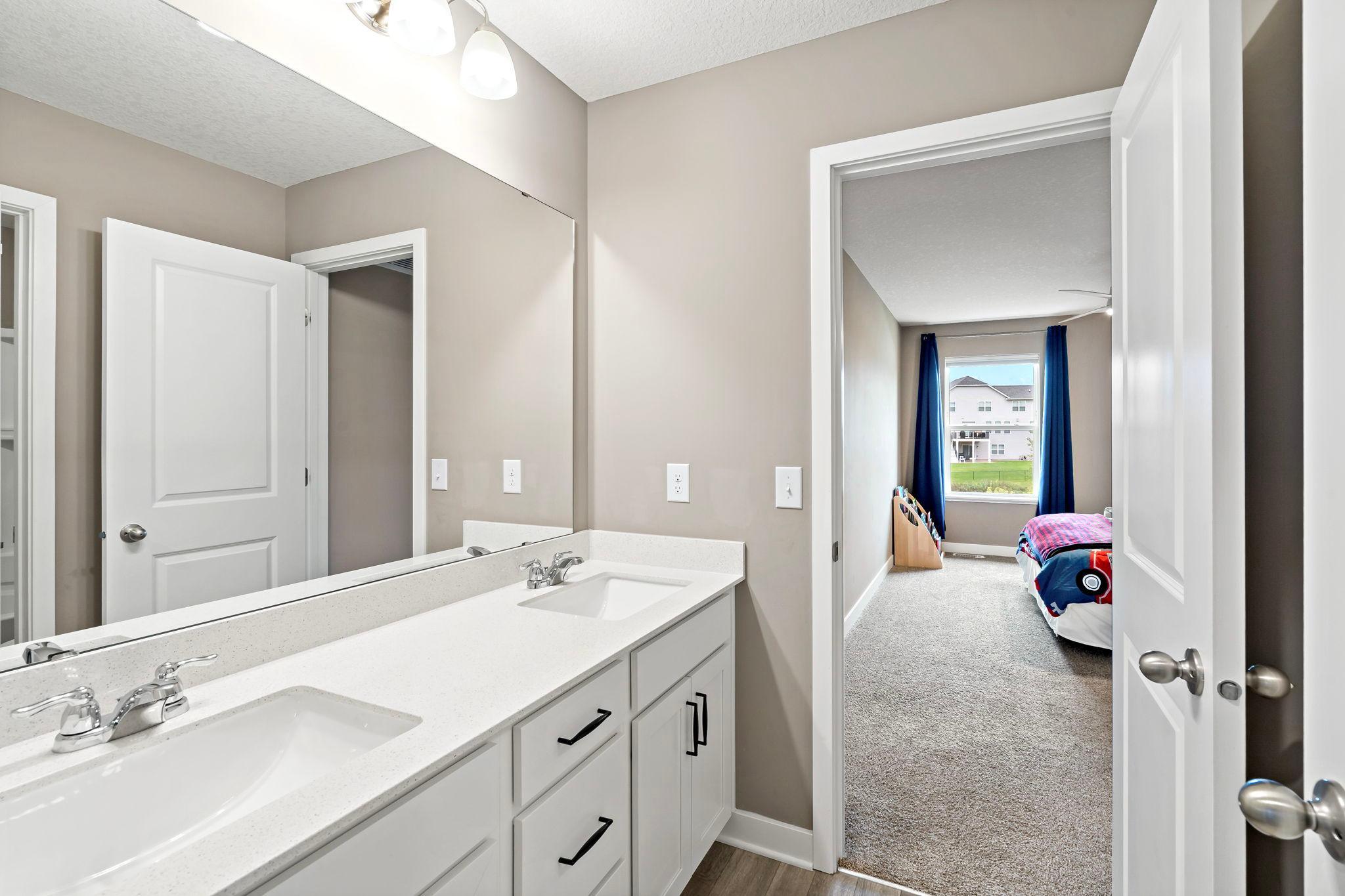 View of Residential at 2140 Windermere Circle, Shakopee MN 55379, Shakopee (27 of 42) - Mike Wilen | Minnesota Team Real Estate