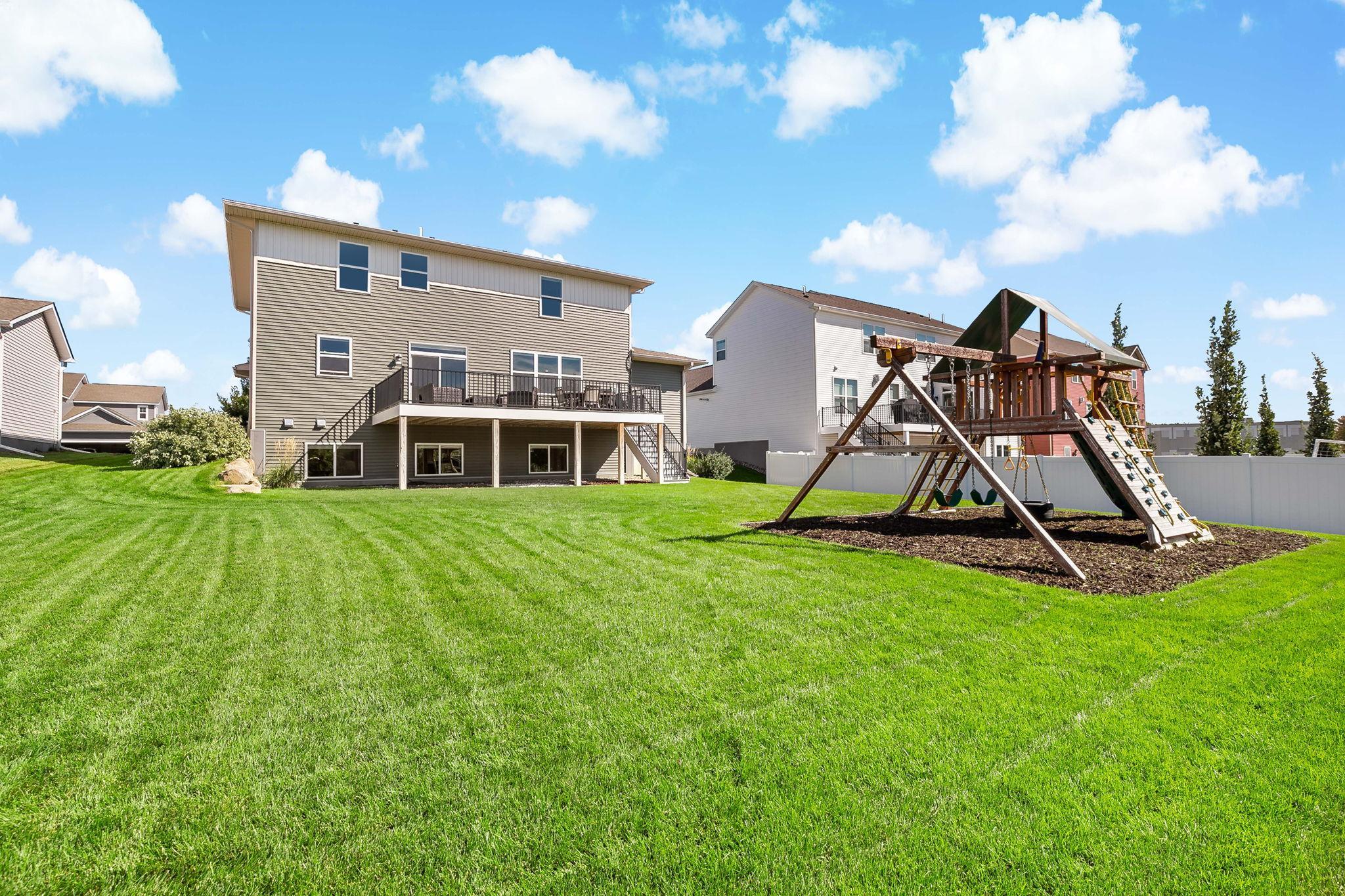 View of Residential at 2140 Windermere Circle, Shakopee MN 55379, Shakopee (38 of 42) - Mike Wilen | Minnesota Team Real Estate