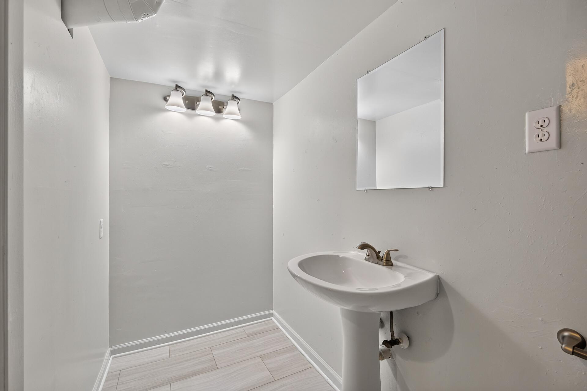 View of Residential at 4959 Morgan Avenue, Minneapolis MN 55430, Minneapolis (34 of 49) - Mike Wilen | Minnesota Team Real Estate