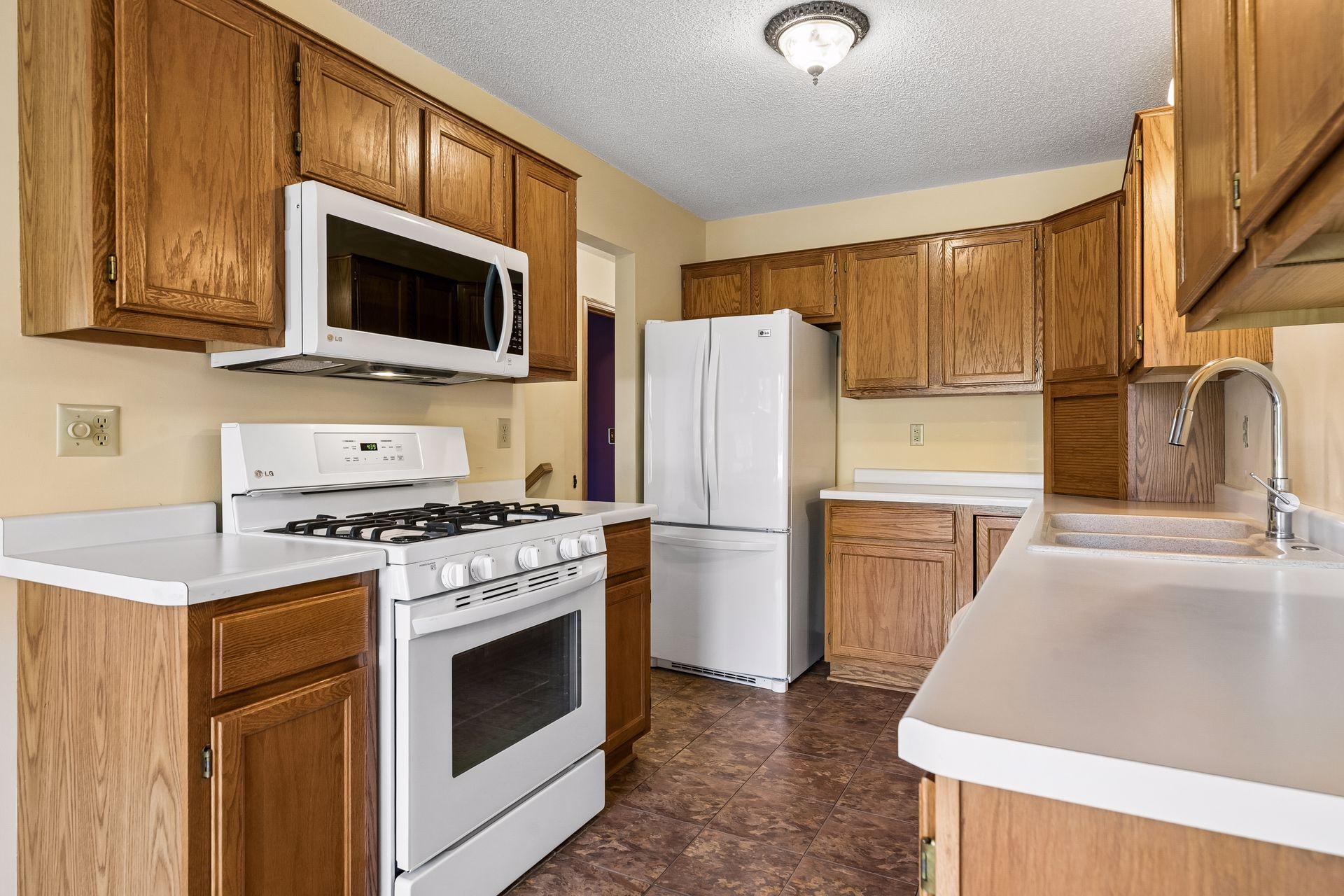 View of Residential at 7886 72nd Street, Cottage Grove MN 55016, Cottage Grove (10 of 32) - Mike Wilen | Minnesota Team Real Estate