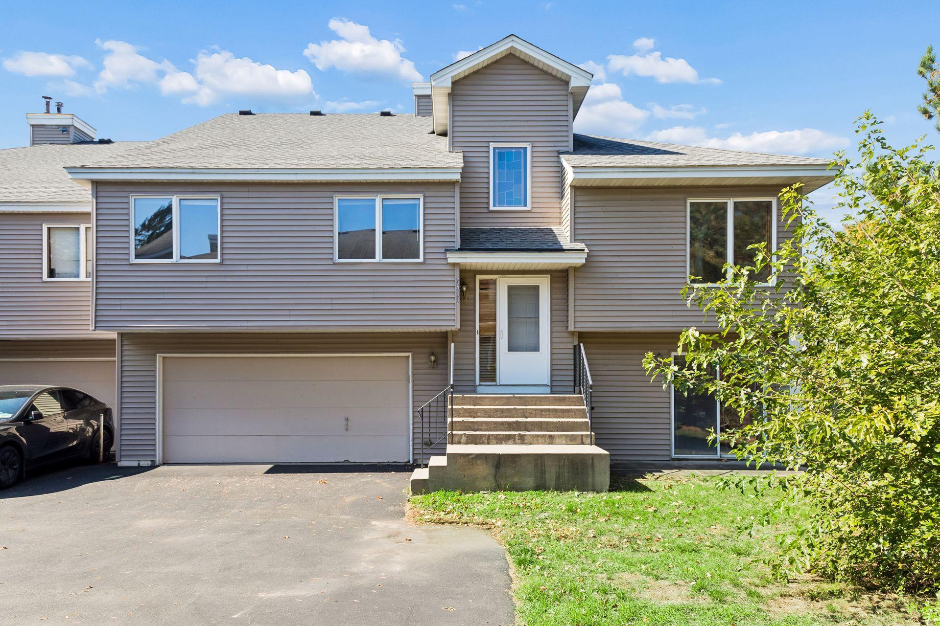 View of Residential at 7886 72nd Street, Cottage Grove MN 55016, Cottage Grove (2 of 32) - Mike Wilen | Minnesota Team Real Estate