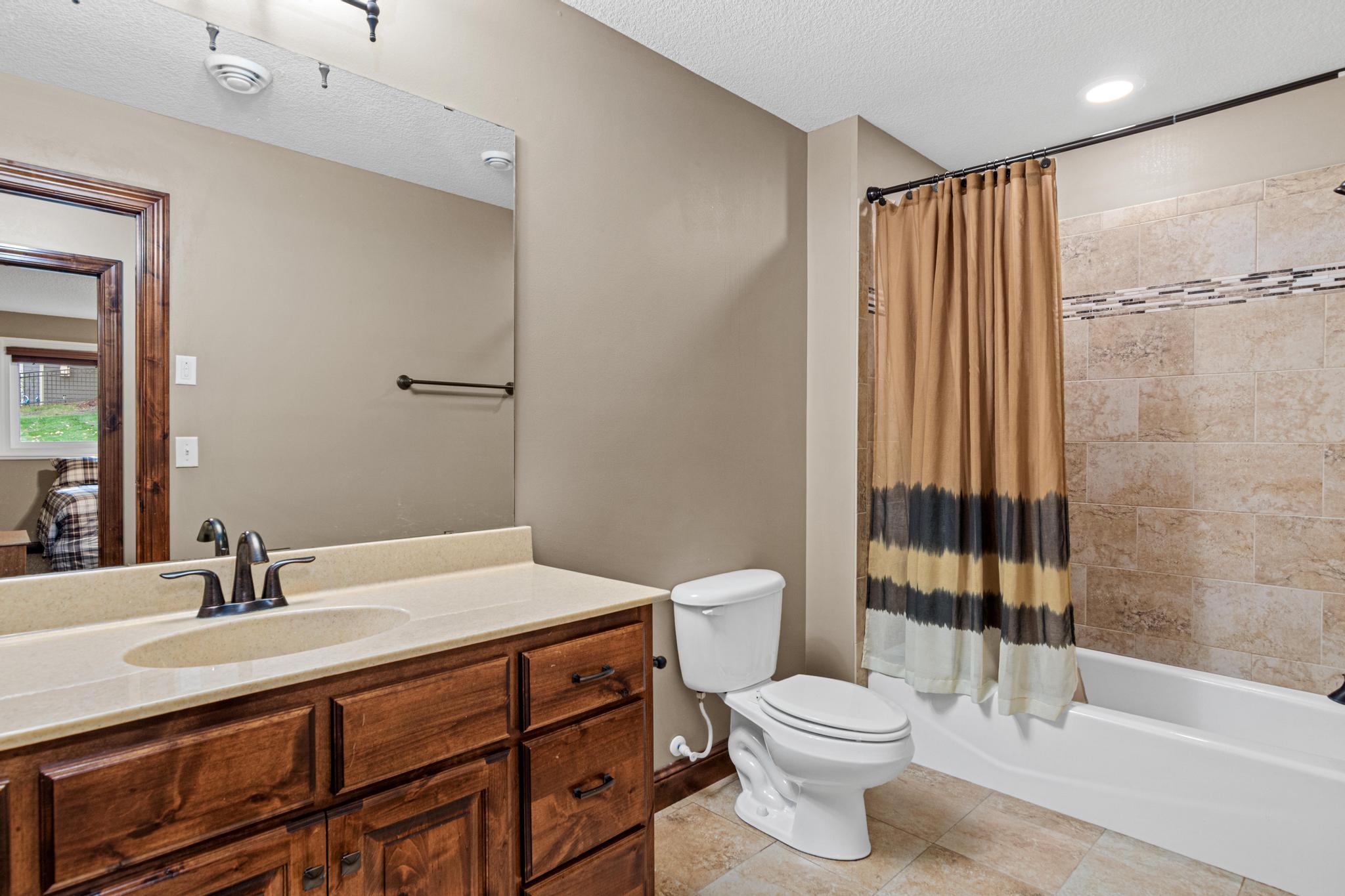 View of Residential at 5515 Upland Lane, Plymouth MN 55446, Plymouth (41 of 53) - Mike Wilen | Minnesota Team Real Estate
