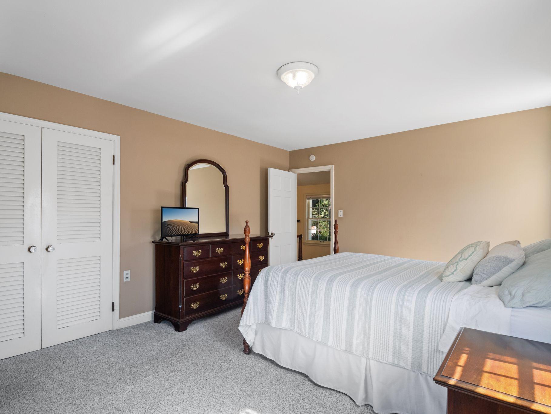 View of Residential at 1776 Asbury Street, Falcon Heights MN 55113, Falcon Heights (15 of 40) - Mike Wilen | Minnesota Team Real Estate