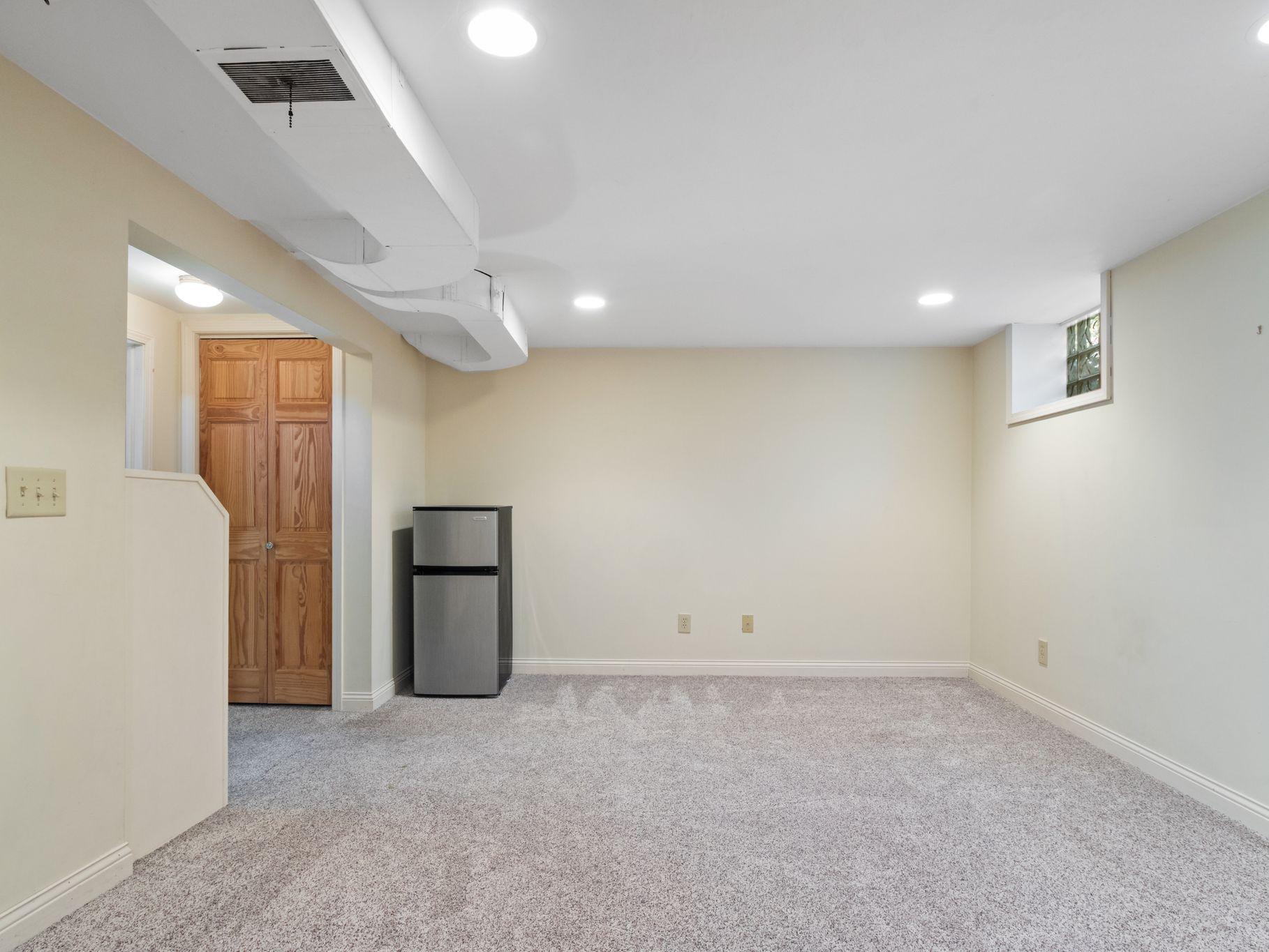 View of Residential at 1776 Asbury Street, Falcon Heights MN 55113, Falcon Heights (40 of 40) - Mike Wilen | Minnesota Team Real Estate