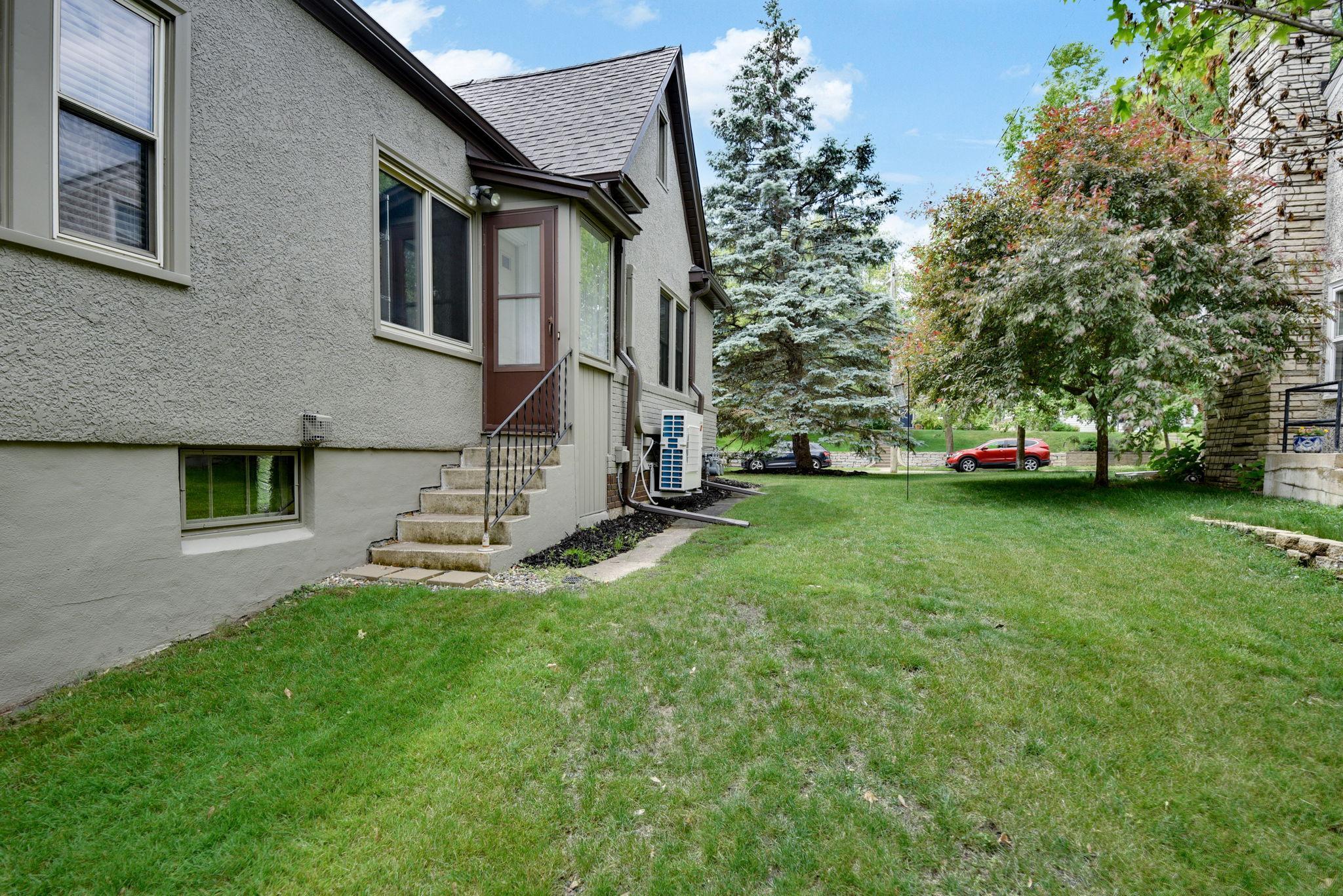View of Residential Income at 5037/5039 Abbott Avenue, Minneapolis MN 55410, Minneapolis (52 of 60) - Mike Wilen | Minnesota Team Real Estate