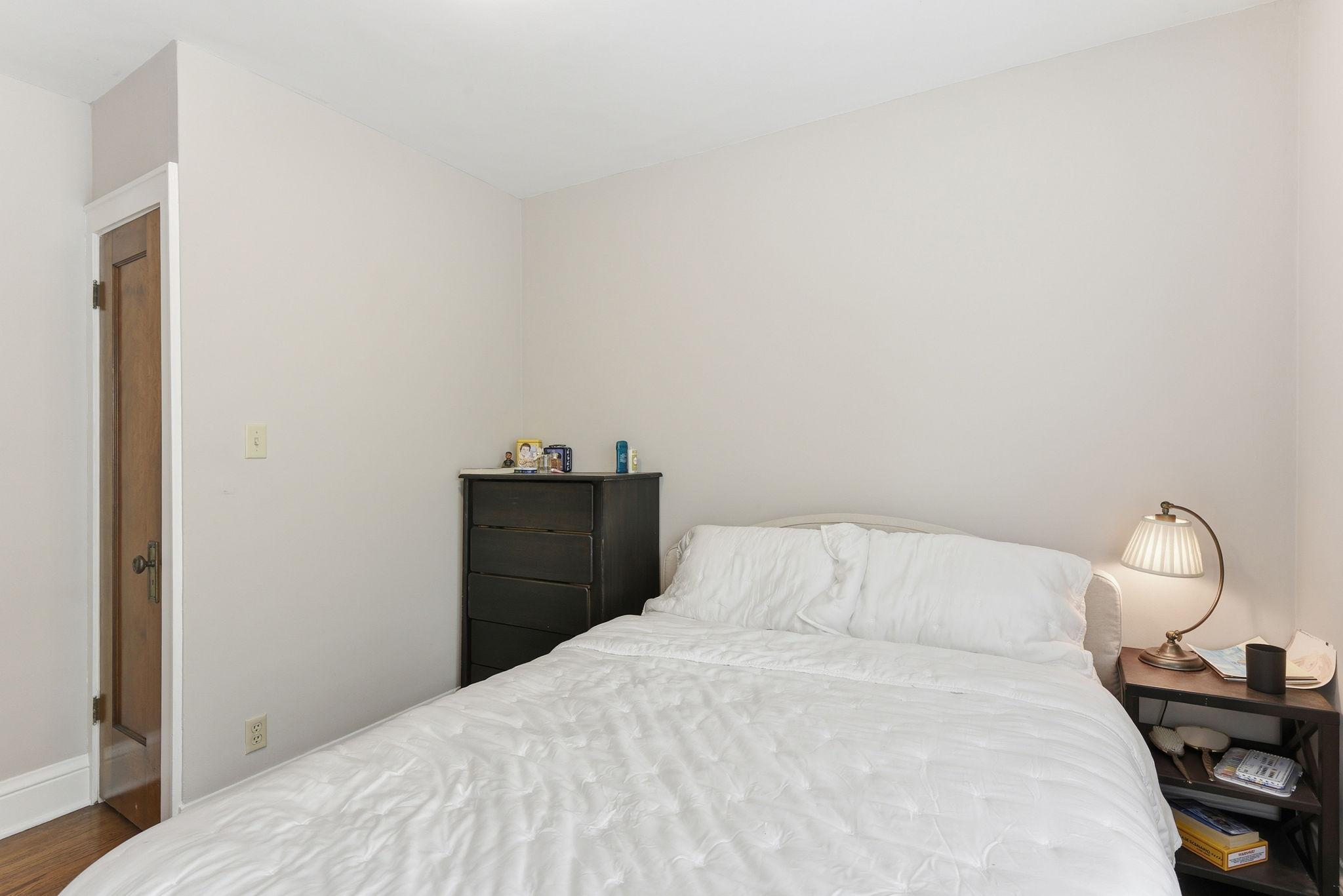 View of Residential Income at 5037/5039 Abbott Avenue, Minneapolis MN 55410, Minneapolis (37 of 60) - Mike Wilen | Minnesota Team Real Estate