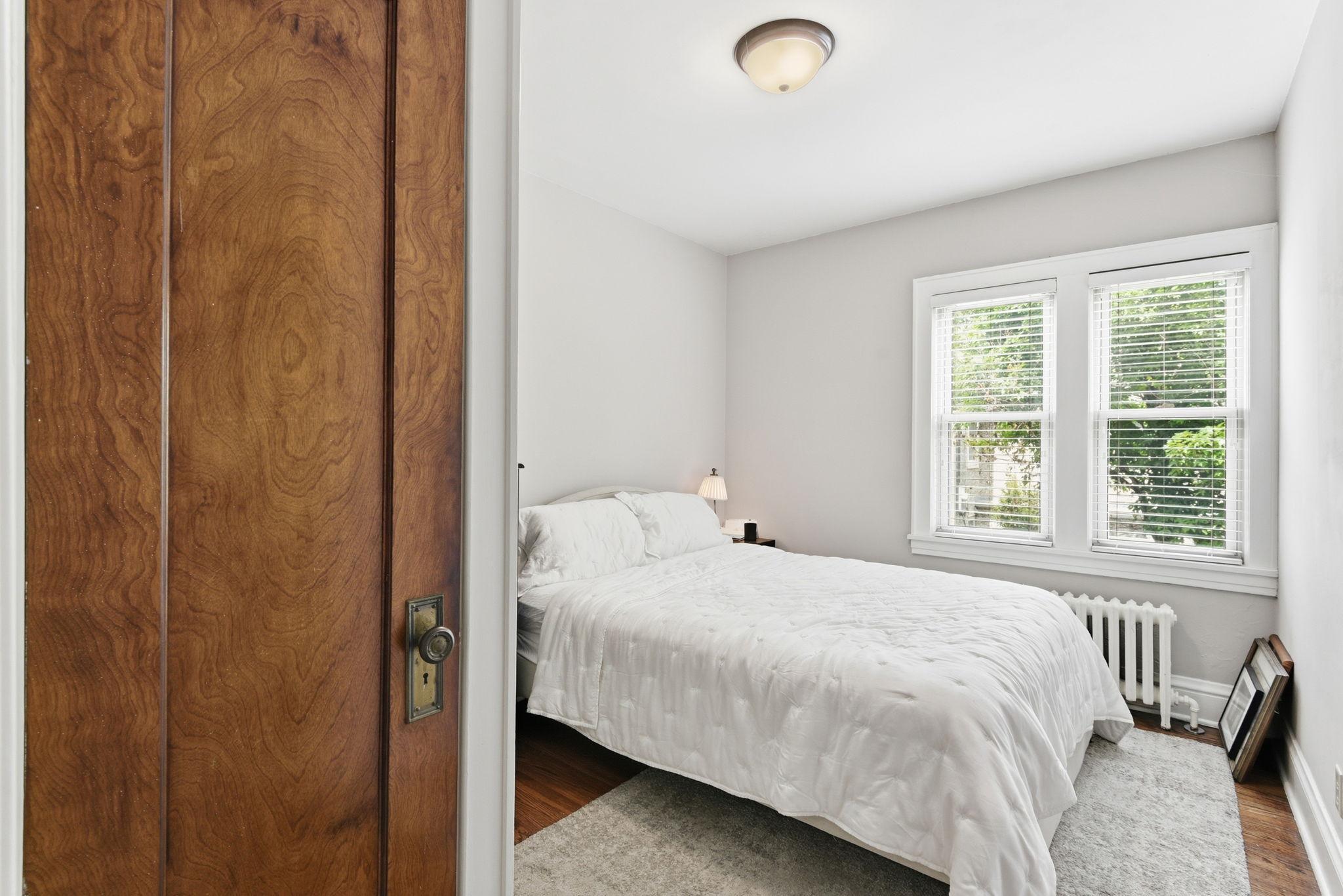 View of Residential Income at 5037/5039 Abbott Avenue, Minneapolis MN 55410, Minneapolis (36 of 60) - Mike Wilen | Minnesota Team Real Estate