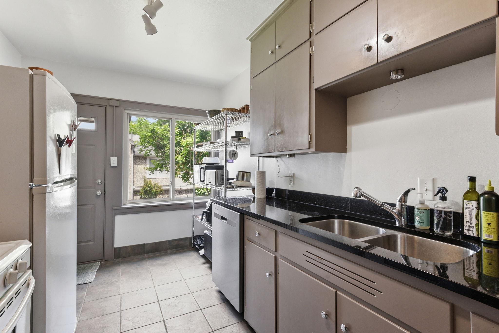 View of Residential Income at 5037/5039 Abbott Avenue, Minneapolis MN 55410, Minneapolis (33 of 60) - Mike Wilen | Minnesota Team Real Estate