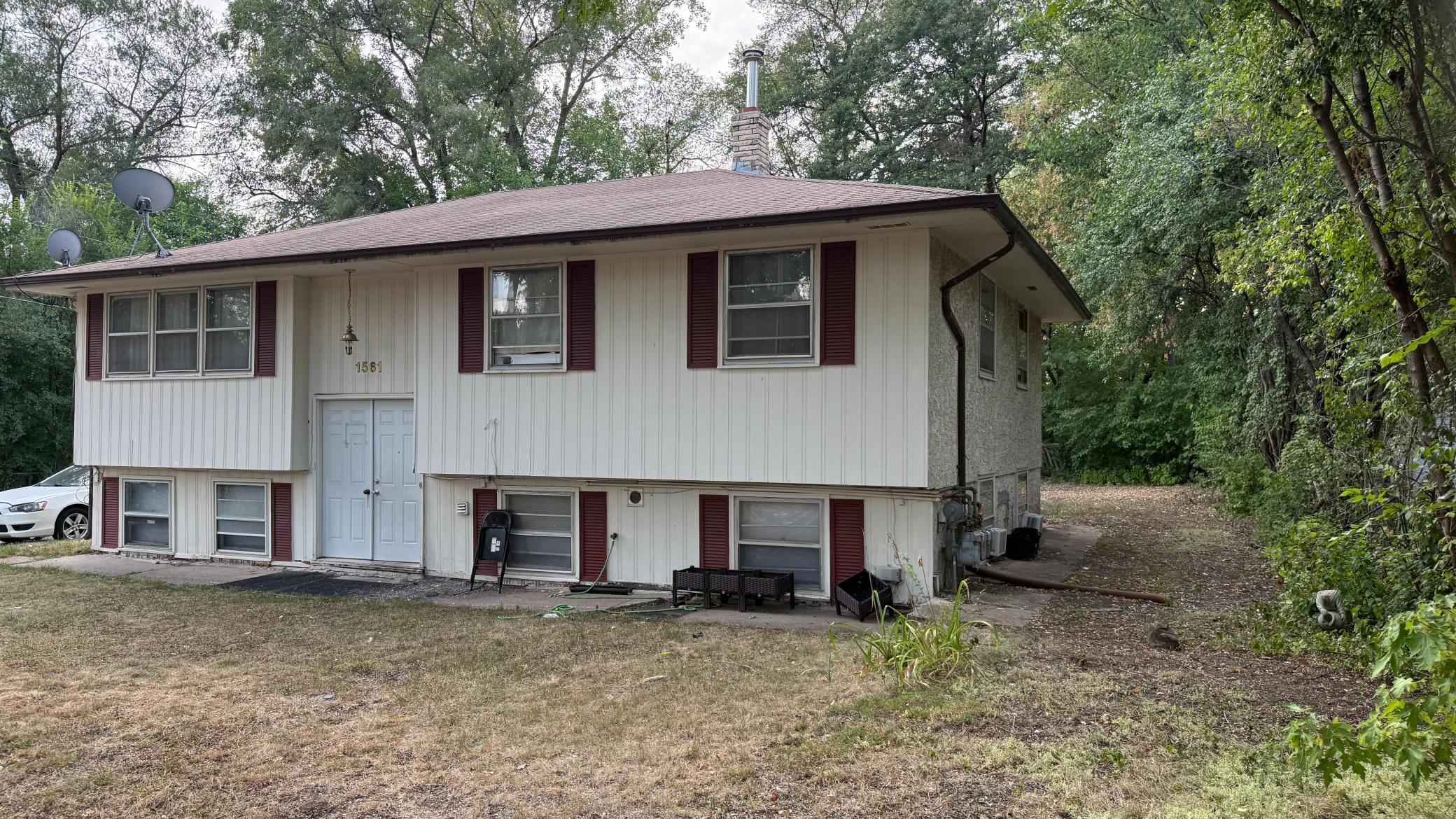 View of Residential Income at 1561 Arkwright Street, Saint Paul MN 55130, Saint Paul (2 of 19) - Mike Wilen | Minnesota Team Real Estate