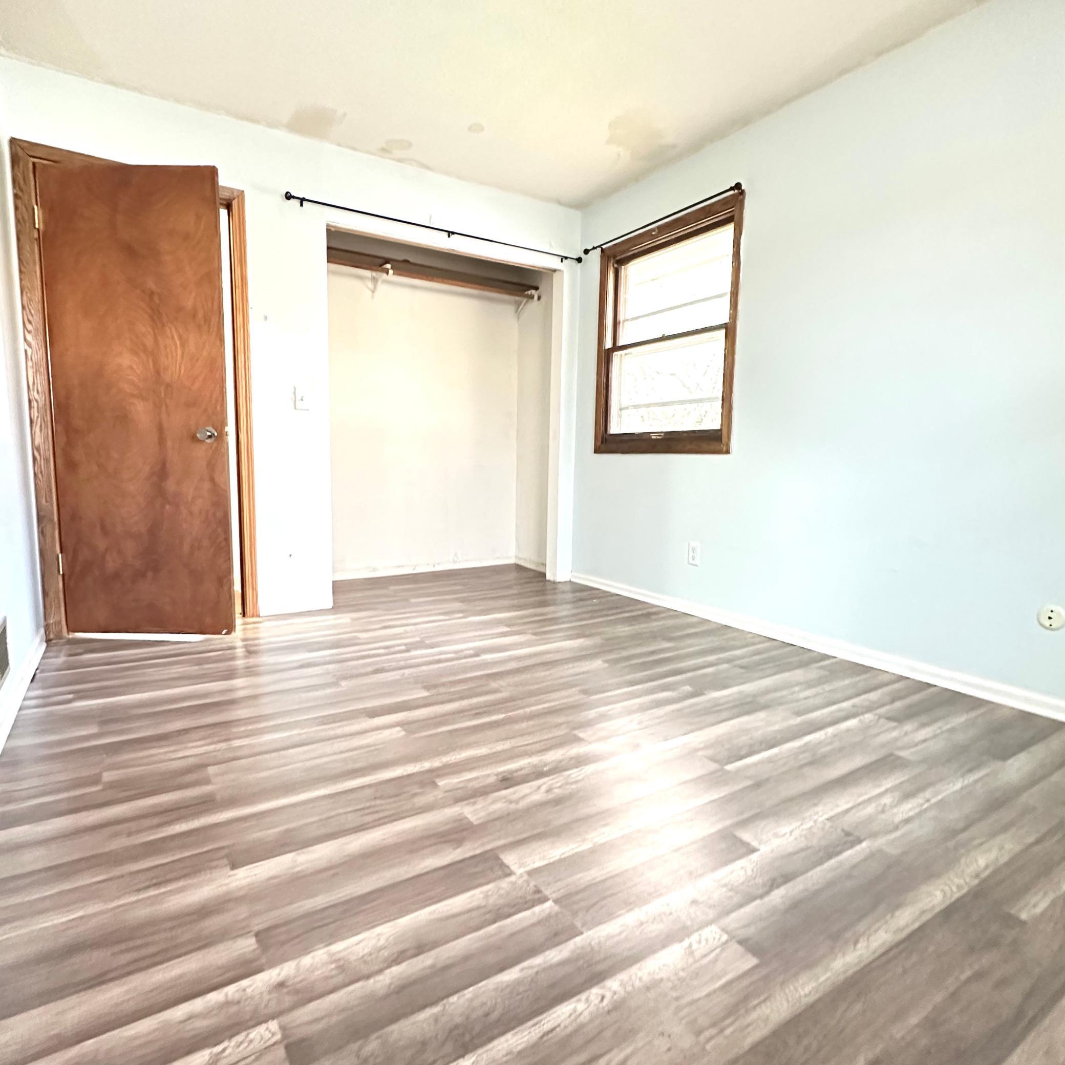 View of Residential Income at 1561 Arkwright Street, Saint Paul MN 55130, Saint Paul (15 of 19) - Mike Wilen | Minnesota Team Real Estate