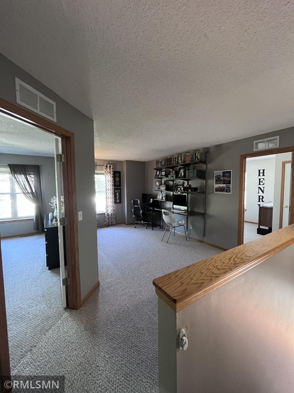 View of Residential at 898 Providence Drive, Shakopee MN 55379, Shakopee (21 of 28) - Mike Wilen | Minnesota Team Real Estate