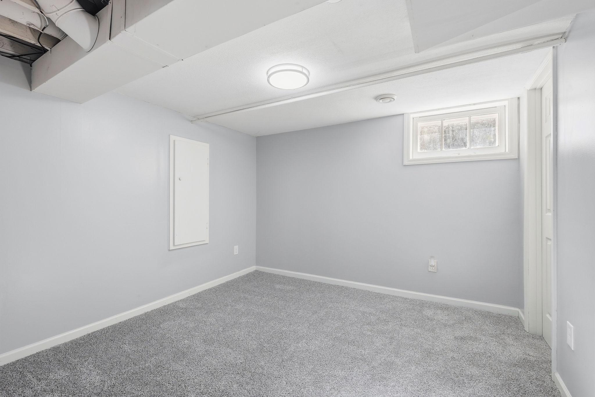 View of Residential at 4417 Russell Avenue, Minneapolis MN 55412, Minneapolis (31 of 42) - Mike Wilen | Minnesota Team Real Estate