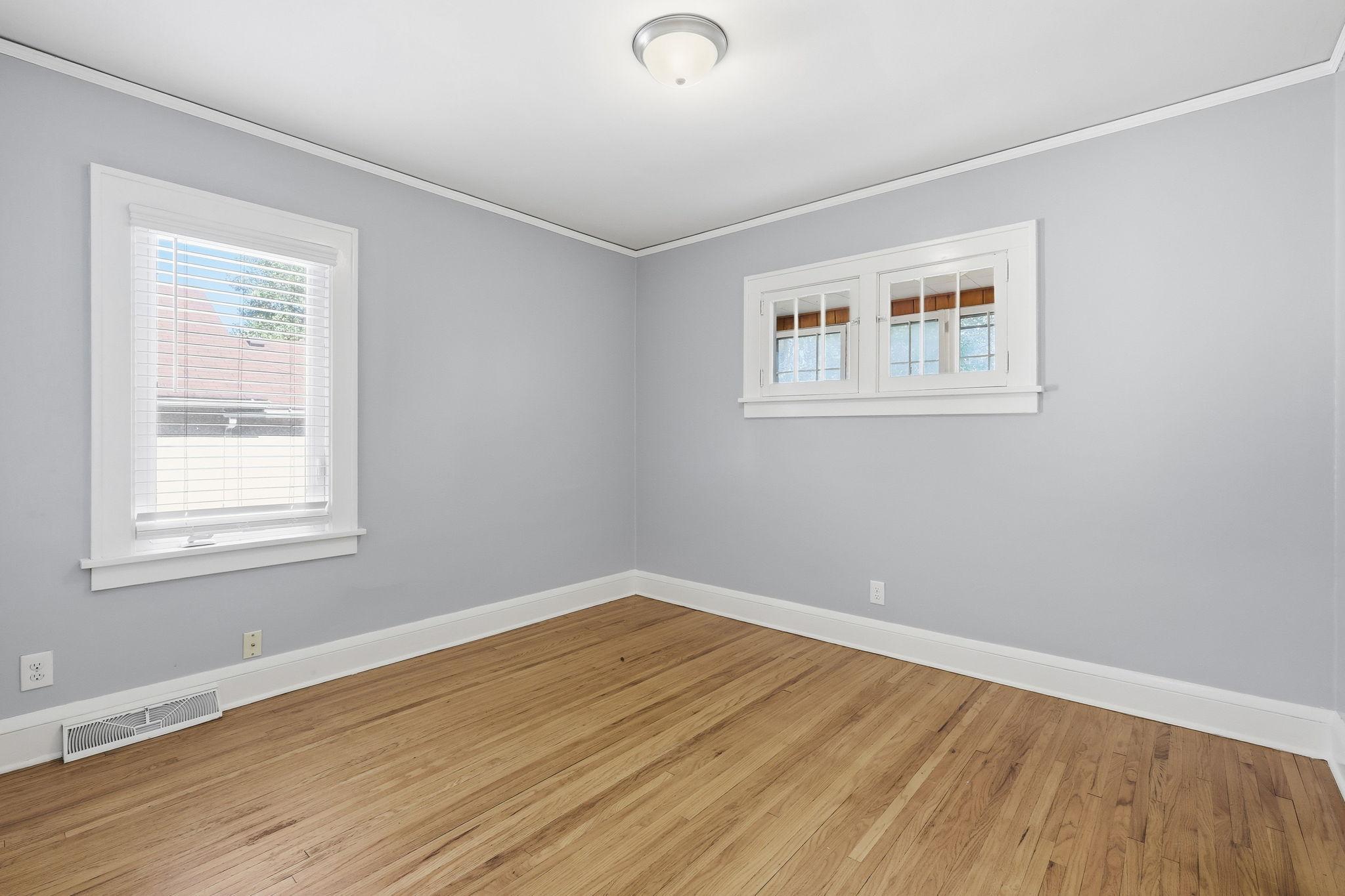 View of Residential at 4417 Russell Avenue, Minneapolis MN 55412, Minneapolis (24 of 42) - Mike Wilen | Minnesota Team Real Estate