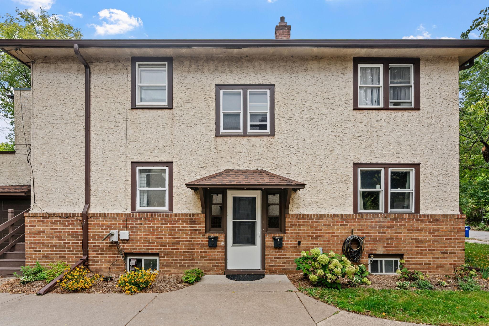 View of Residential Income at 261 Robie Street, Saint Paul MN 55107, Saint Paul (2 of 29) - Mike Wilen | Minnesota Team Real Estate