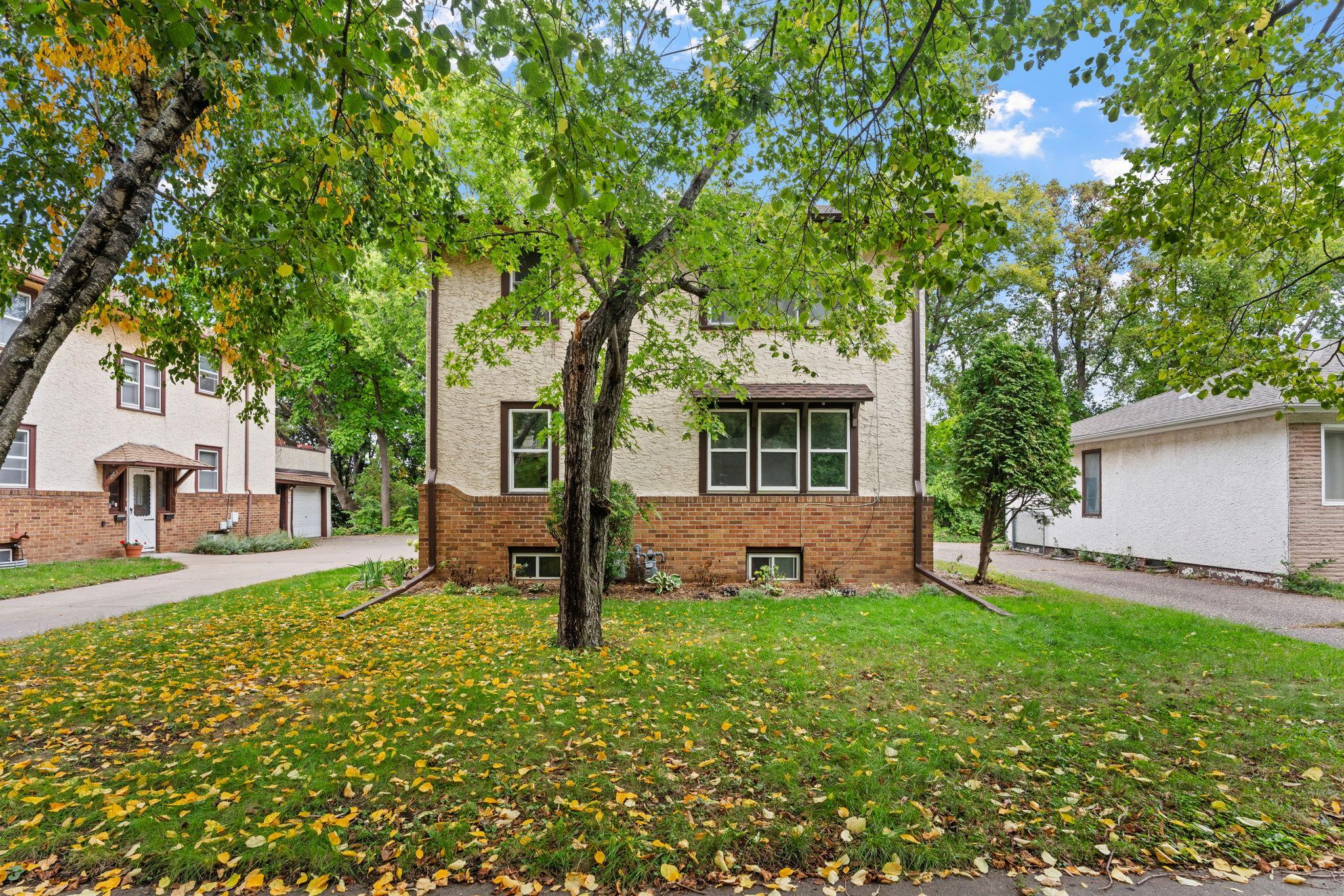 View of Duplex Up and Down at 261 Robie Street, Saint Paul - Mike Wilen | Minnesota Team Real Estate