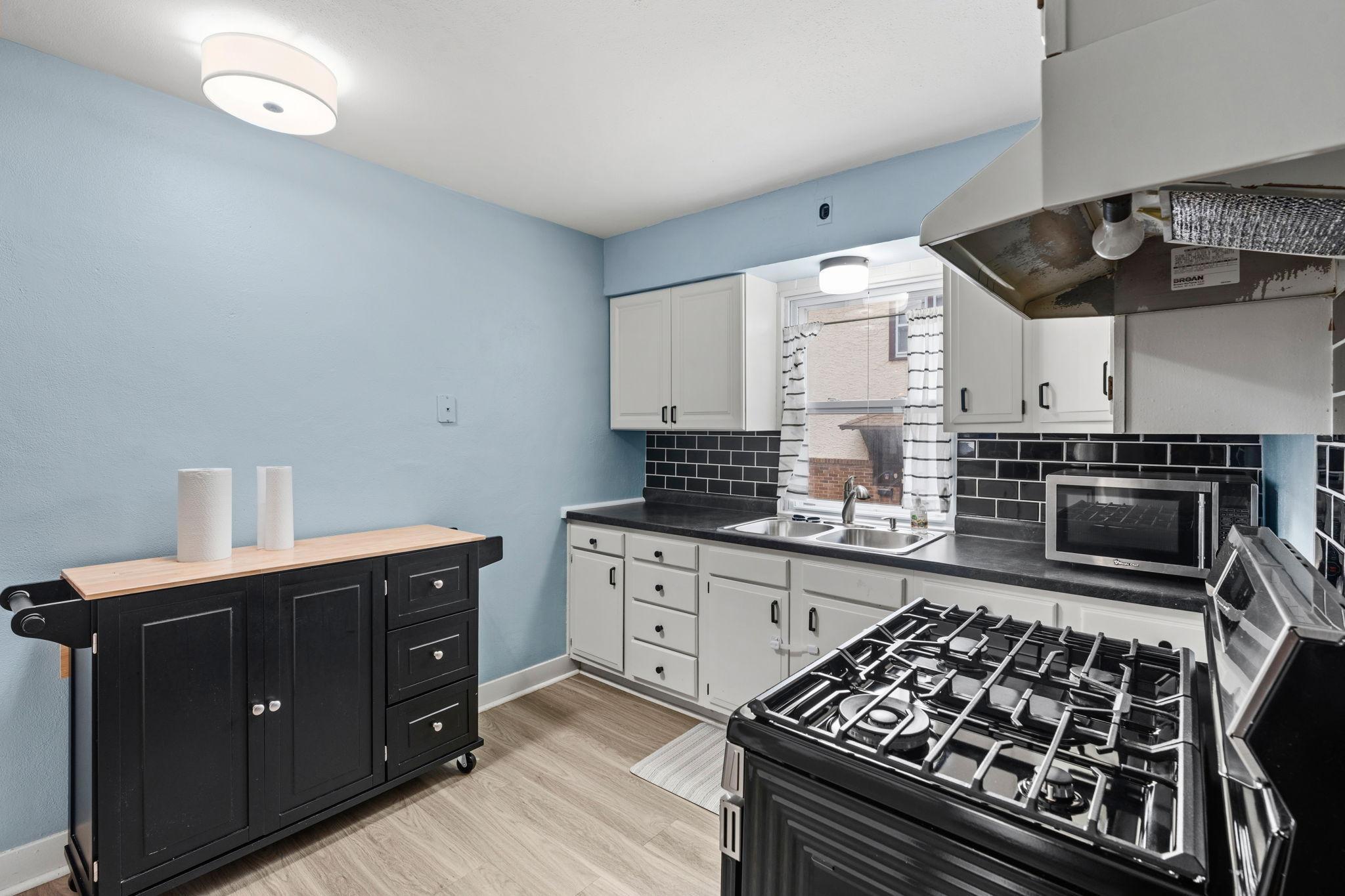 View of Residential Income at 261 Robie Street, Saint Paul MN 55107, Saint Paul (17 of 29) - Mike Wilen | Minnesota Team Real Estate