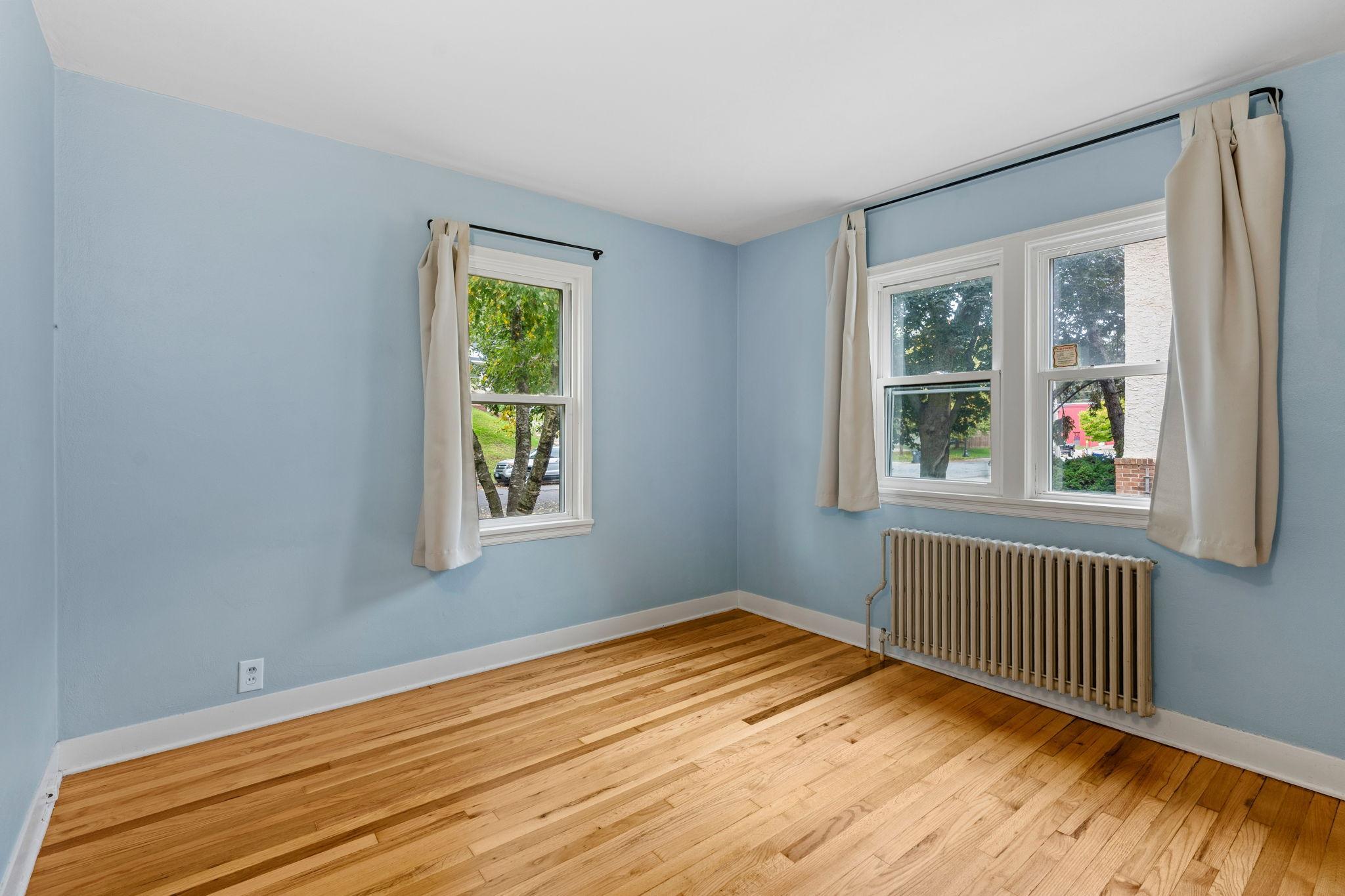View of Residential Income at 261 Robie Street, Saint Paul MN 55107, Saint Paul (24 of 29) - Mike Wilen | Minnesota Team Real Estate