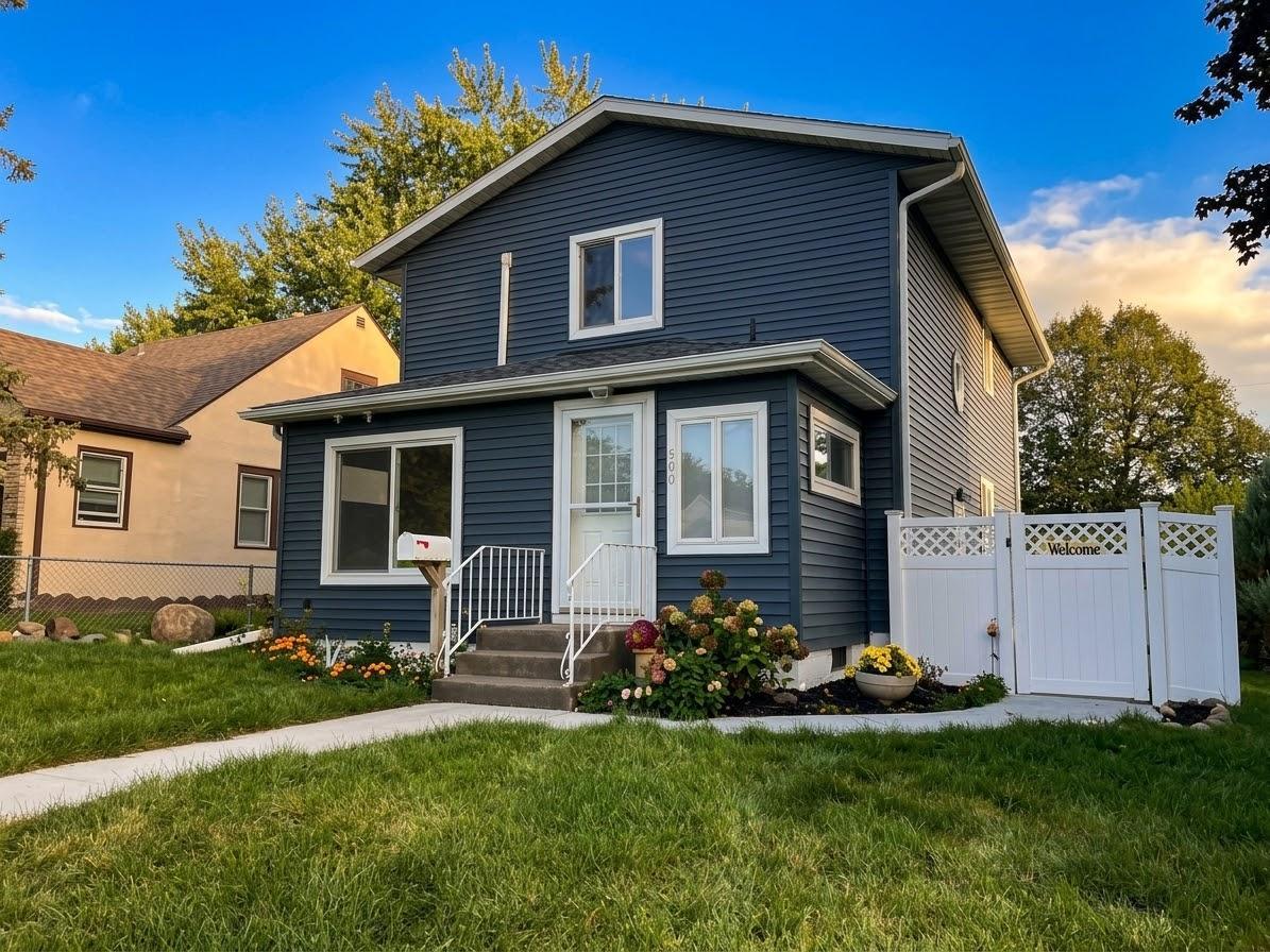 View of Single Family at 909 8th Avenue, South Saint Paul - Mike Wilen | Minnesota Team Real Estate