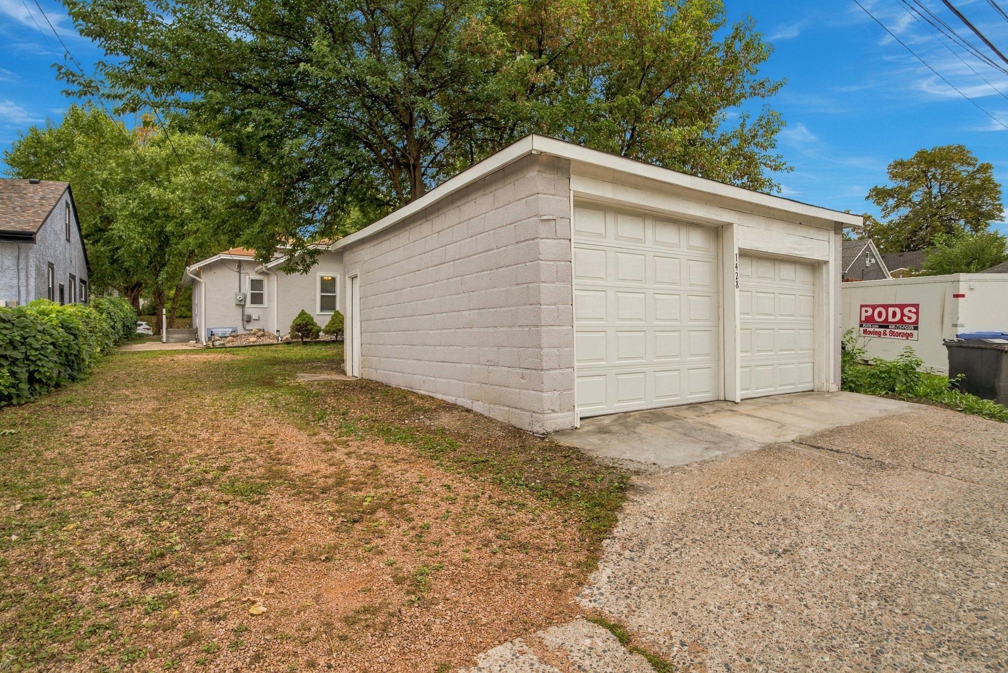 View of Residential at 1428 Vincent Avenue, Minneapolis MN 55411, Minneapolis (9 of 12) - Mike Wilen | Minnesota Team Real Estate