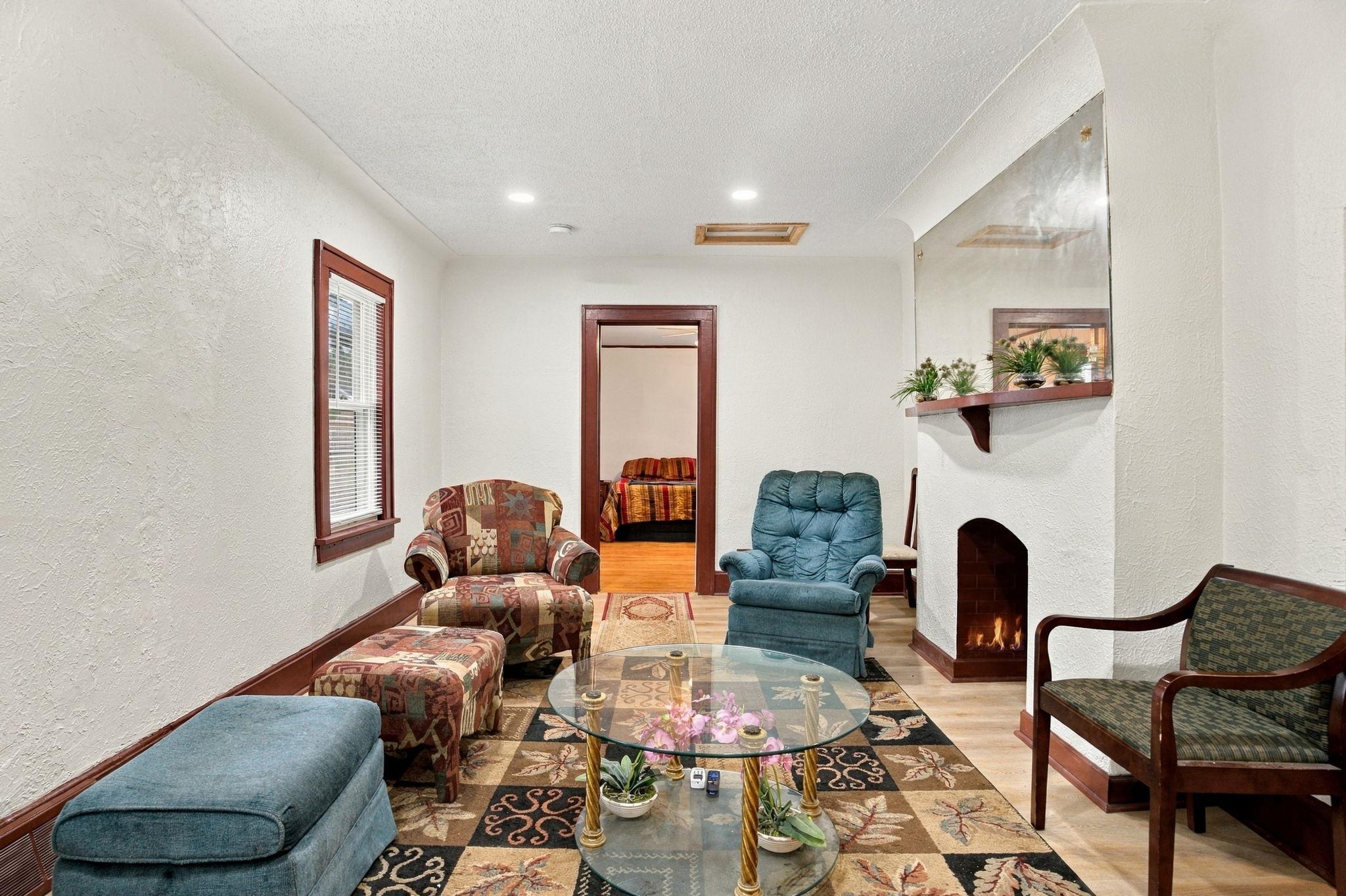 View of Residential at 1428 Vincent Avenue, Minneapolis MN 55411, Minneapolis (5 of 12) - Mike Wilen | Minnesota Team Real Estate