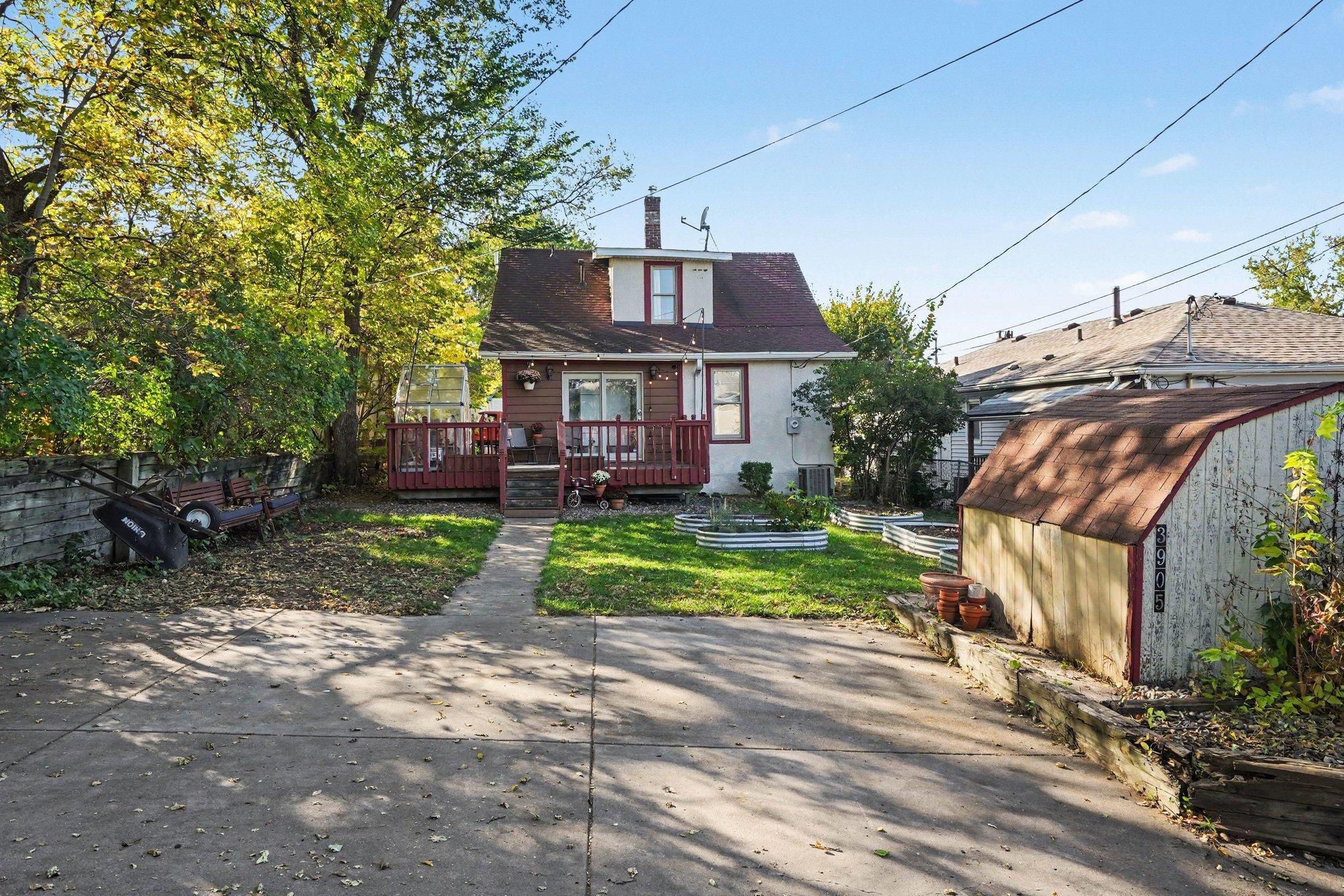 View of Residential at 3905 Cedar Avenue, Minneapolis MN 55407, Minneapolis (32 of 35) - Mike Wilen | Minnesota Team Real Estate