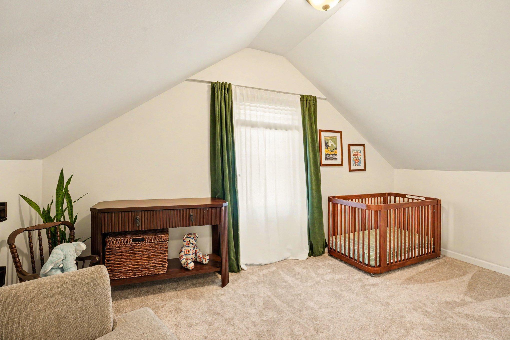 View of Residential at 3905 Cedar Avenue, Minneapolis MN 55407, Minneapolis (16 of 35) - Mike Wilen | Minnesota Team Real Estate