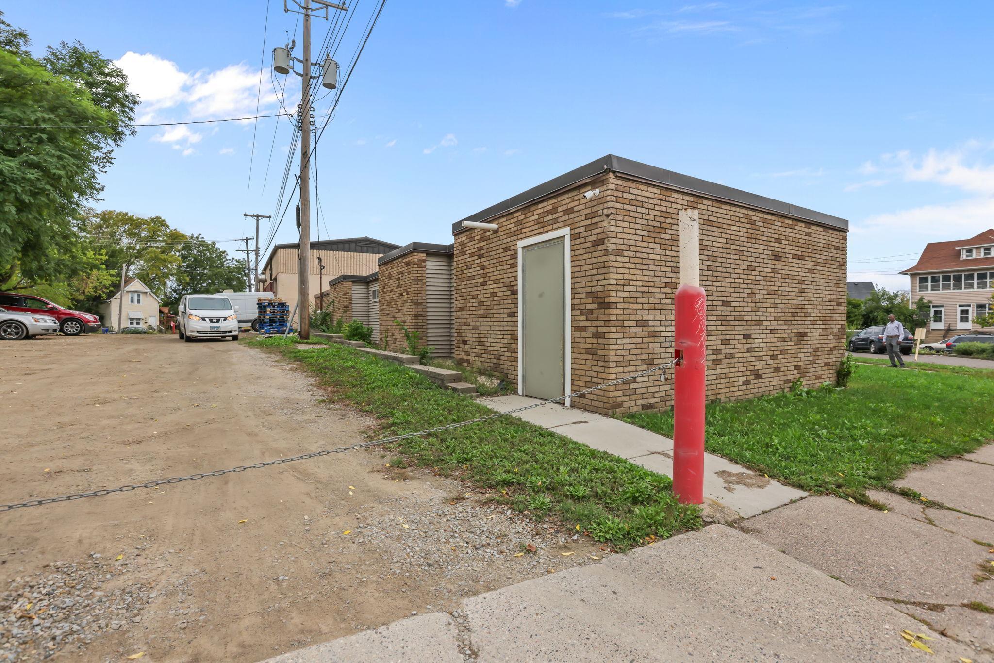 View of Commercial Sale at 651 Arcade Street, Saint Paul MN 55106, Saint Paul (31 of 33) - Mike Wilen | Minnesota Team Real Estate