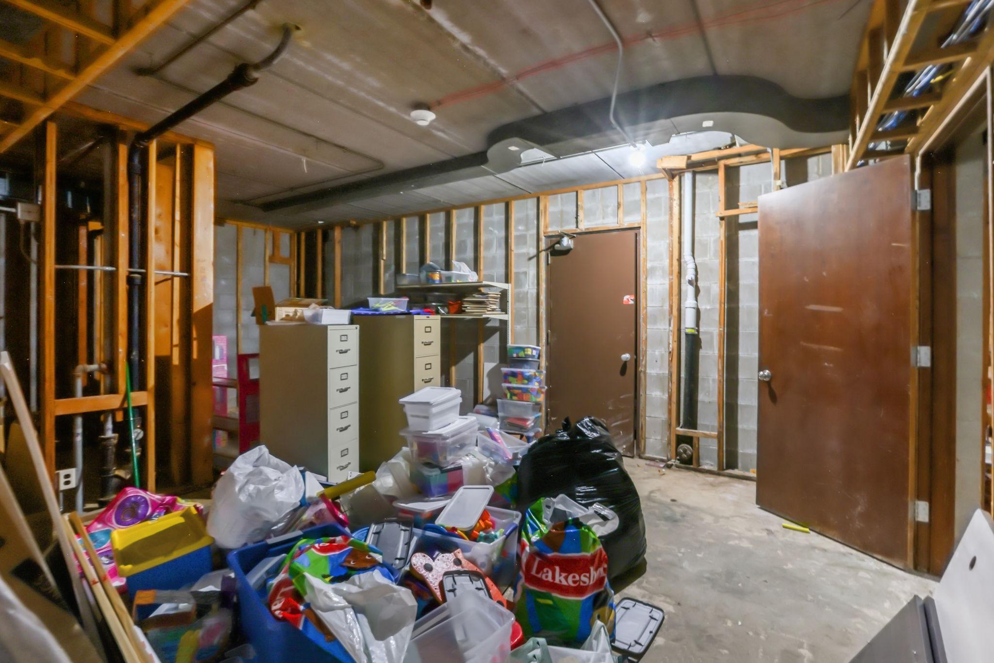 View of Commercial Sale at 651 Arcade Street, Saint Paul MN 55106, Saint Paul (29 of 33) - Mike Wilen | Minnesota Team Real Estate